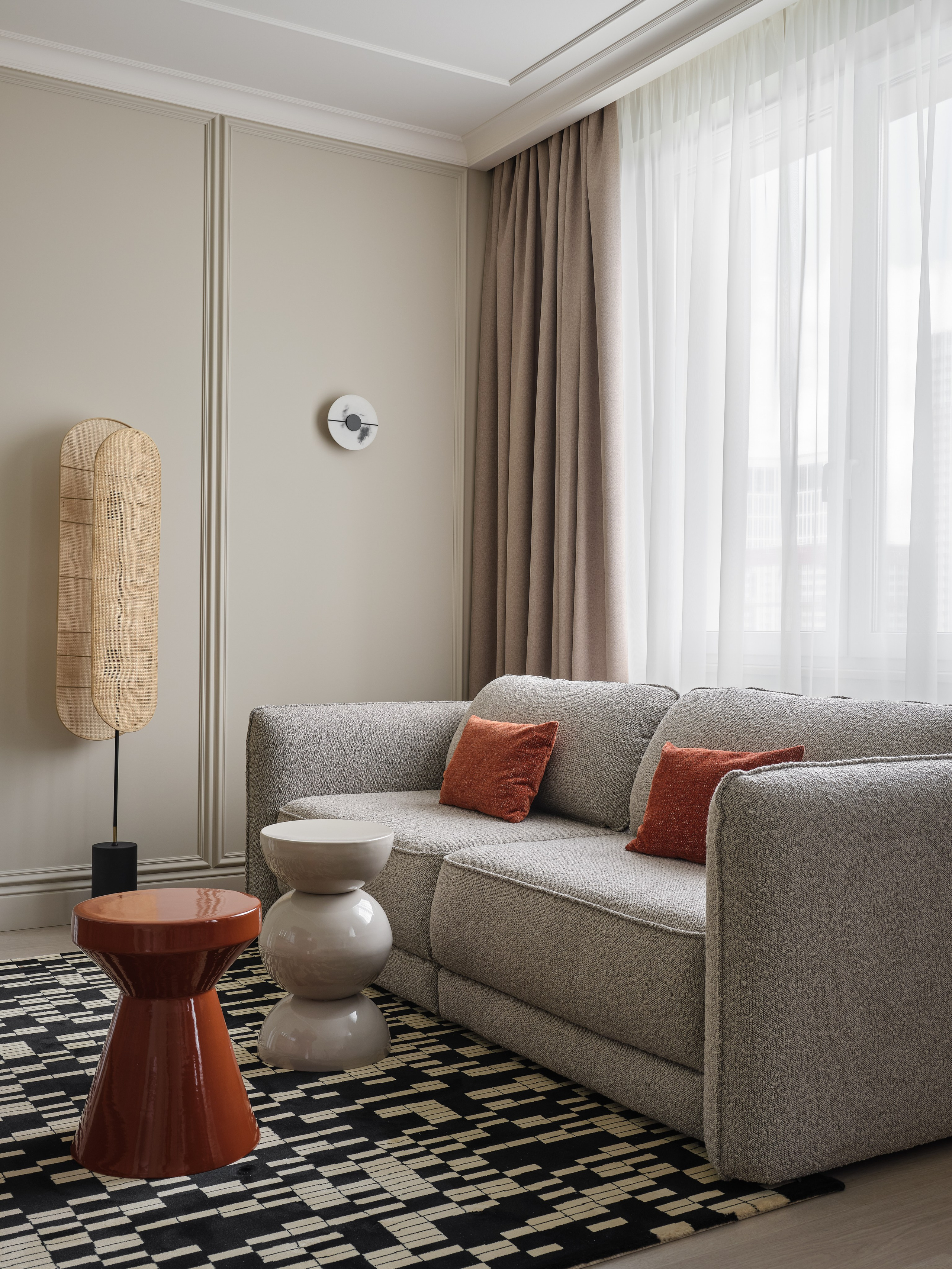 Лаконичный интерьер с акцентами. Фотограф Наталья Вершинина