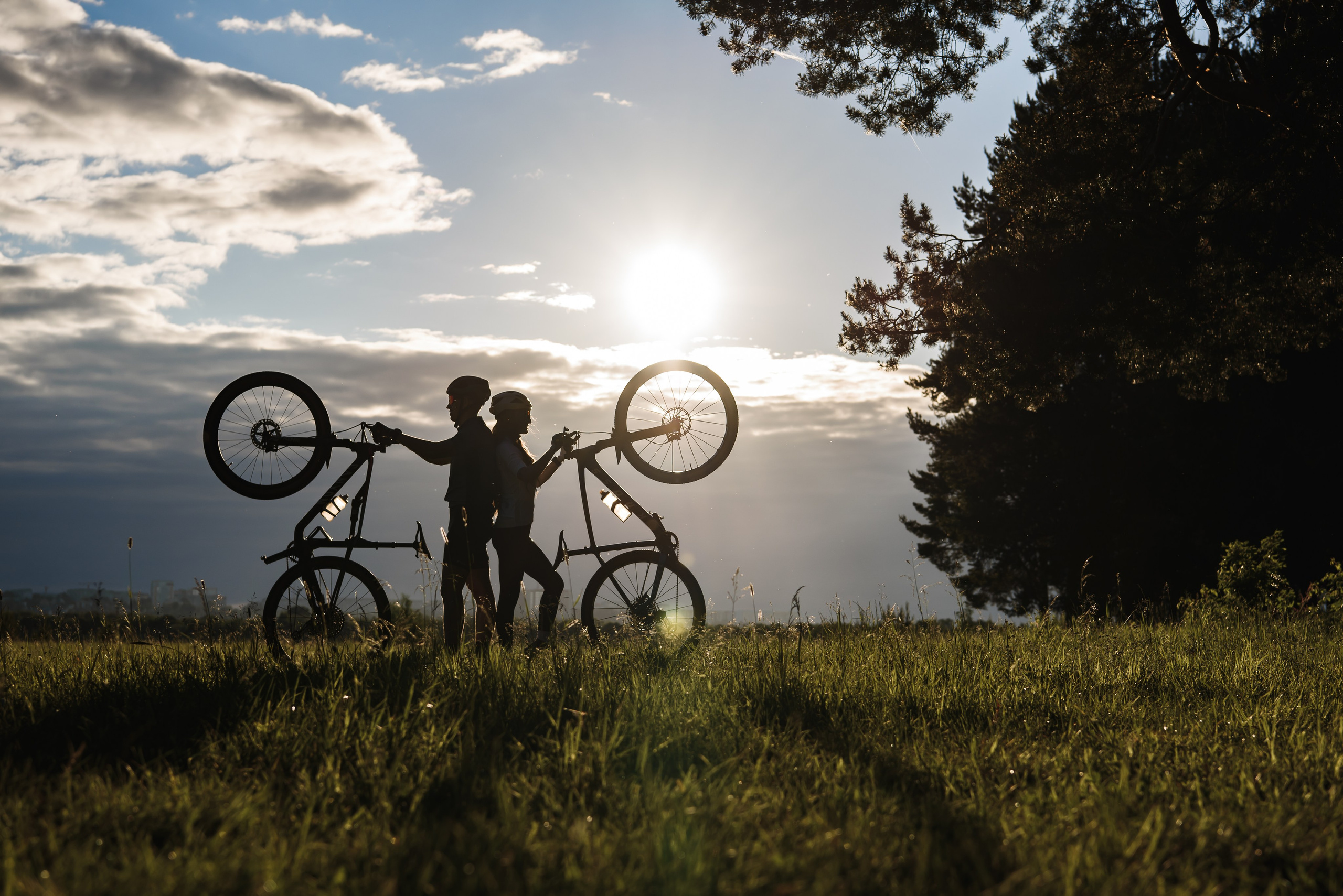 Силуэтное фото велопрогулка