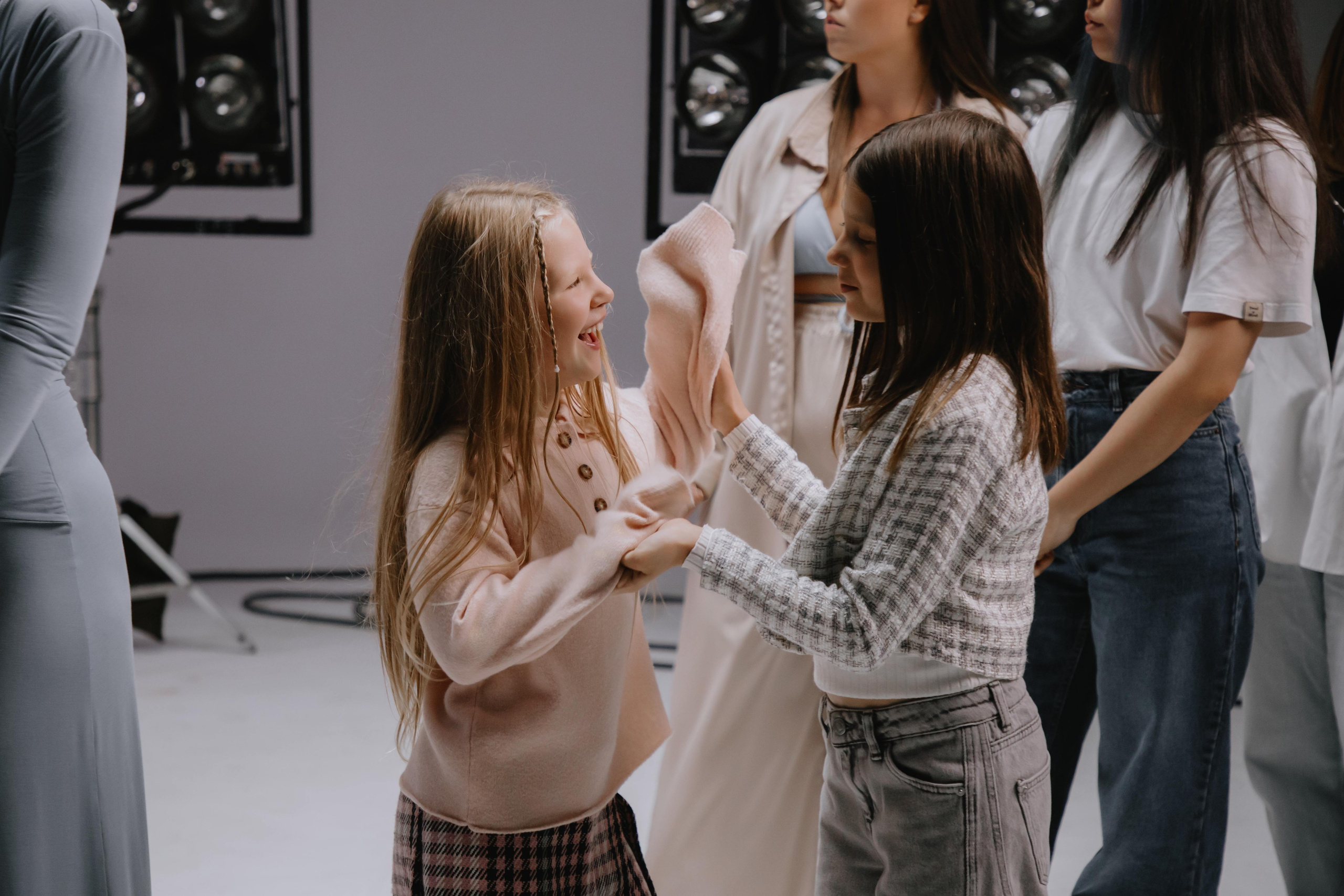 Съемка клипа Юлианны Карауловой и Бьянки. Фотограф в Москве и Санкт-Петербурге Дарина