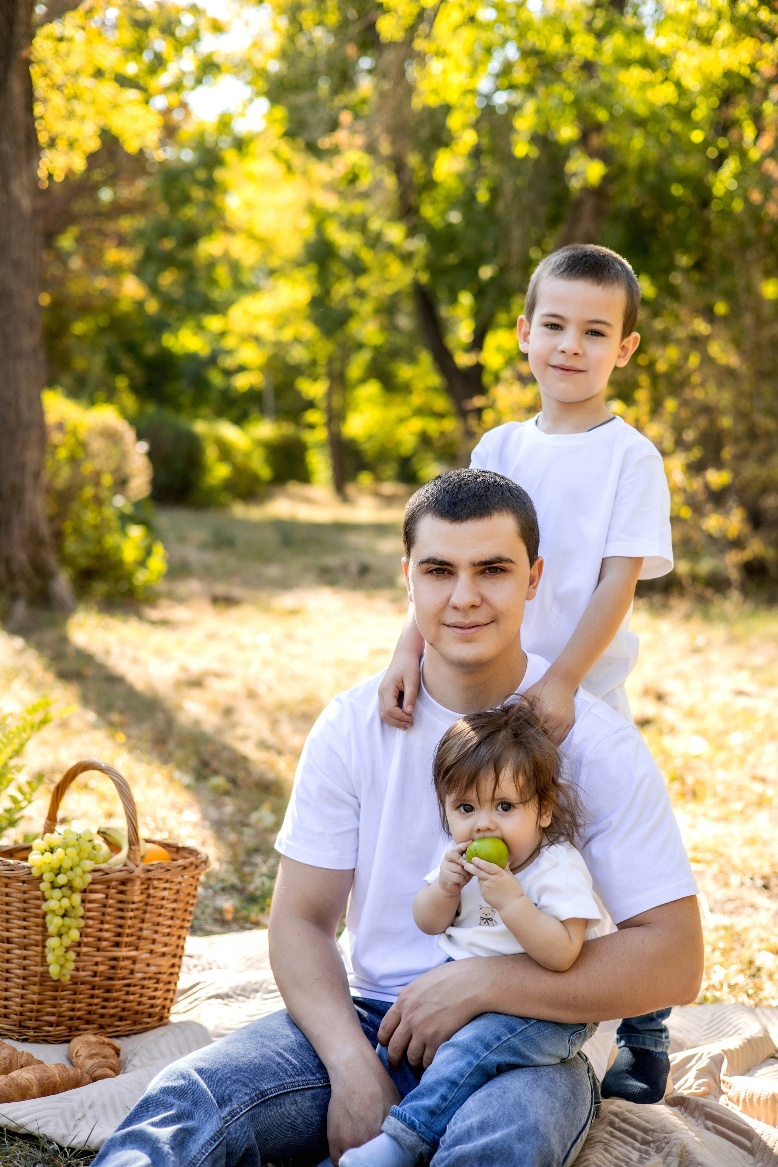 Артем, Юля и детки. Фотограф Надежда Лукьянова