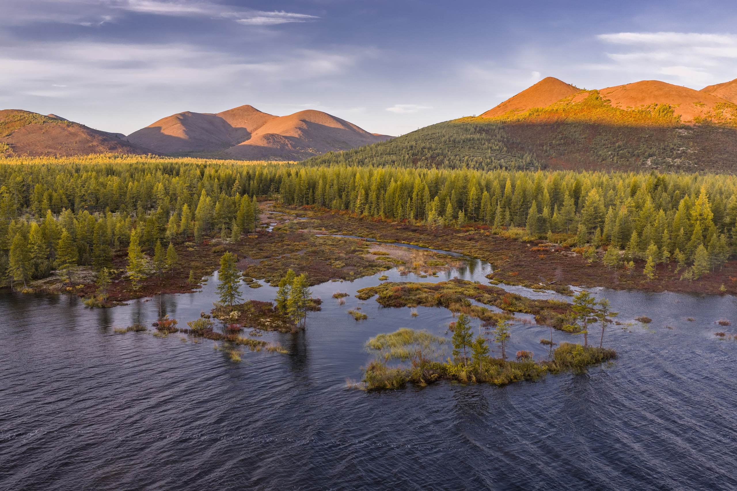Неизвестная Колыма: Хетинские столбы и Эликчанские озера