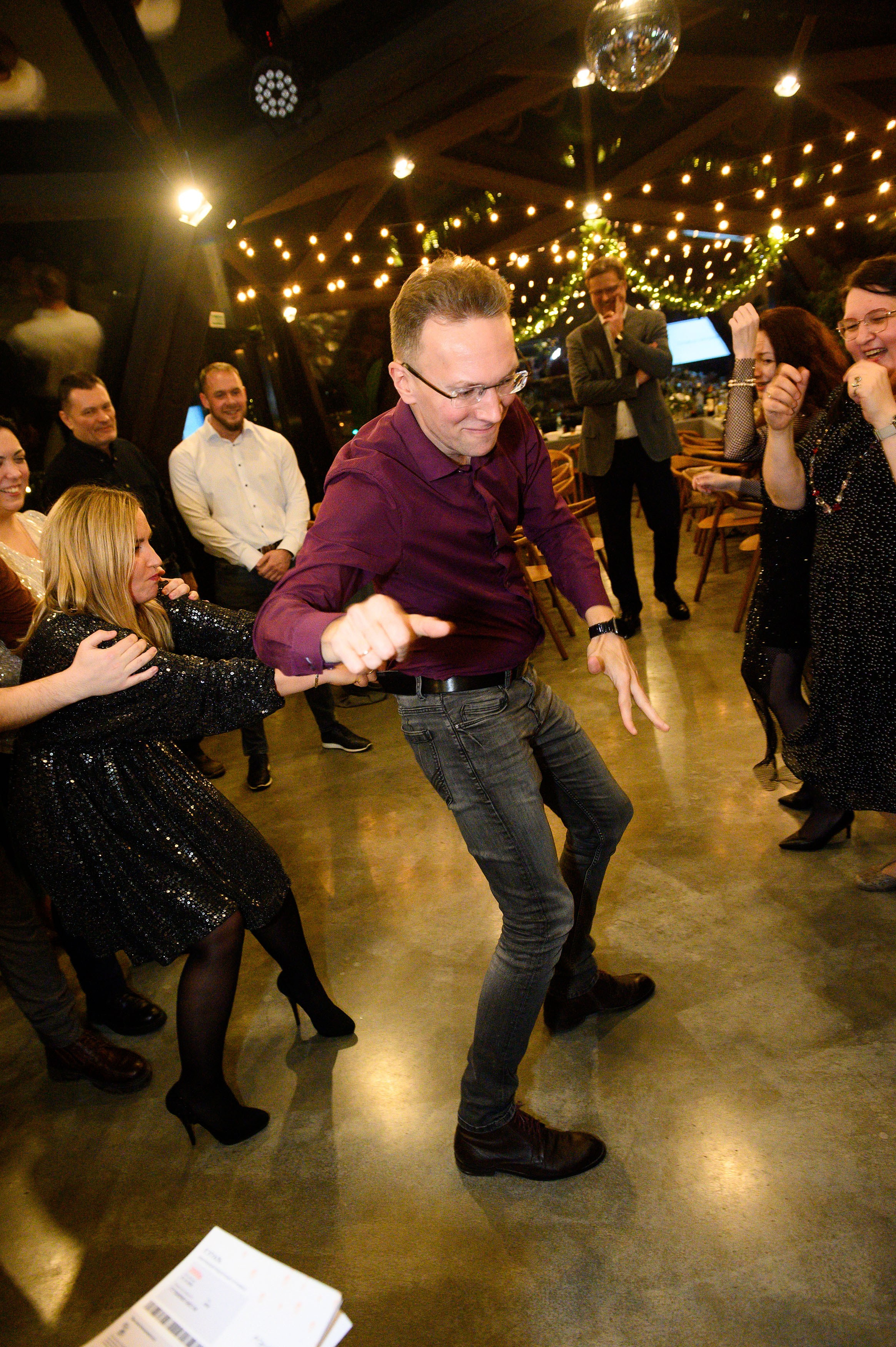 Фотосъемка новогоднего корпоратива. Семейный и свадебный фотограф в Санкт-Петербурге Гришин Юрий