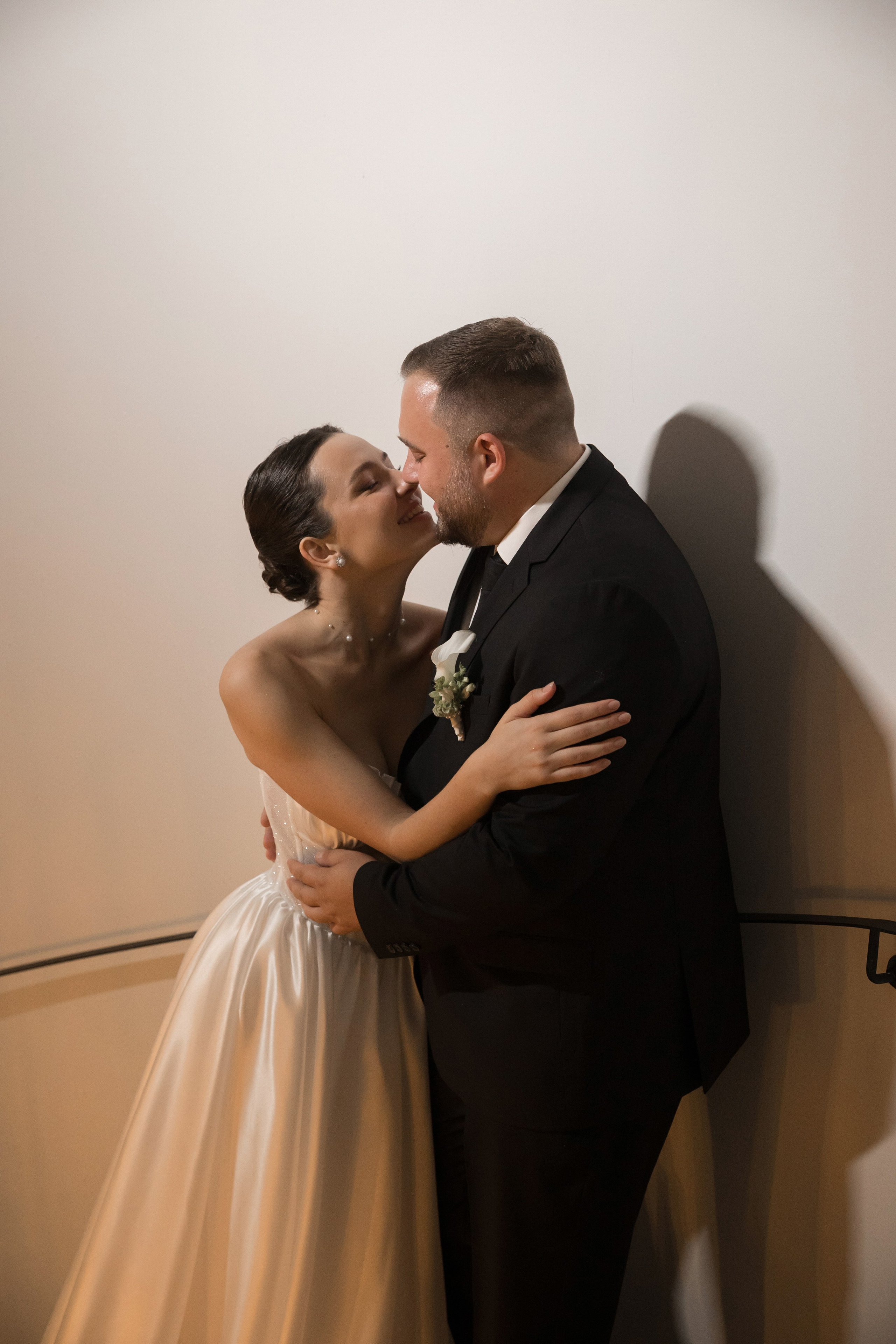 Ты рядом со мной, и это — самый чистый кайф! ♥. Свадебный фотограф Калининград