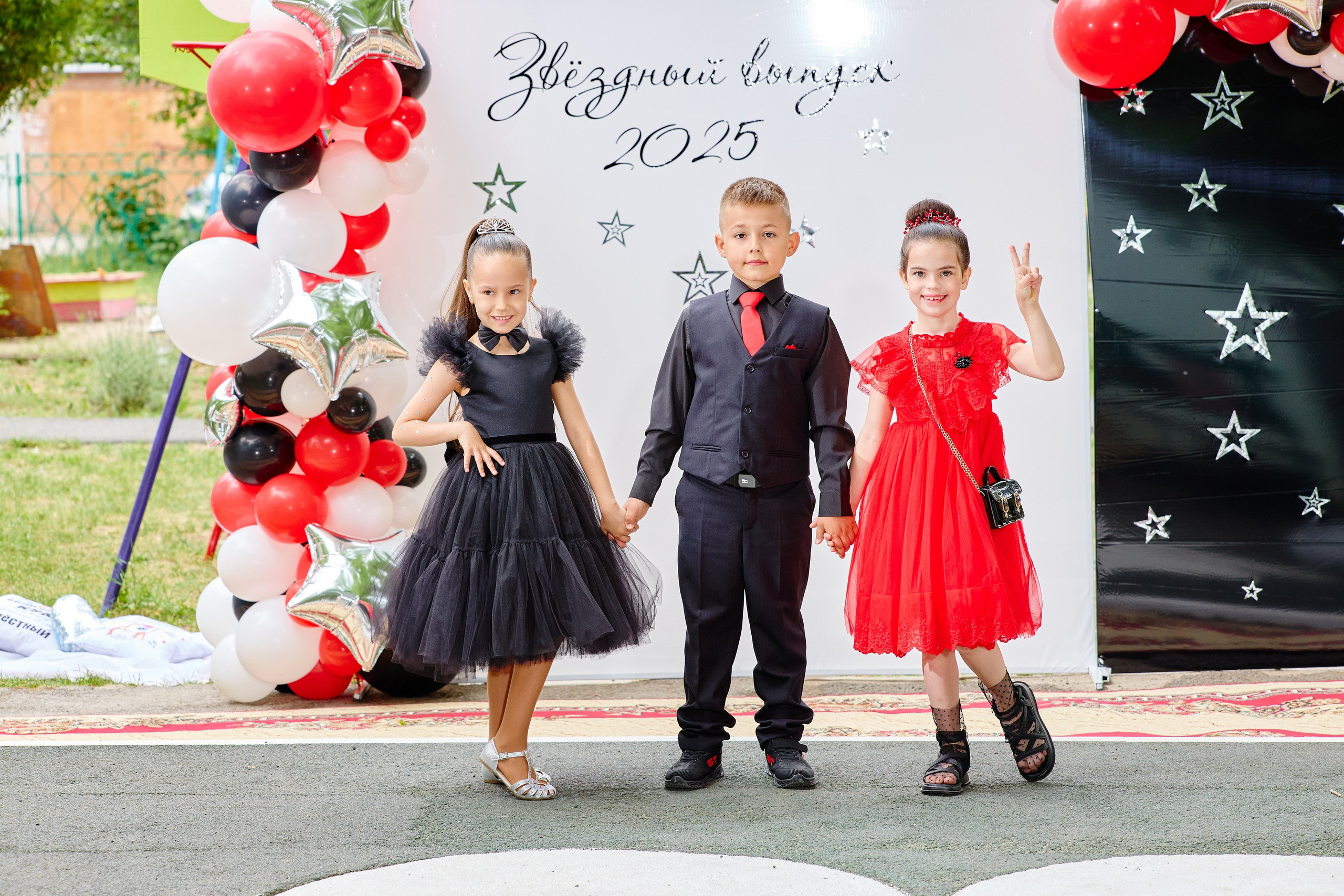 Выпускной 45 сад. Фотограф Выпускные альбомы Таганрог Сергей Коробченко