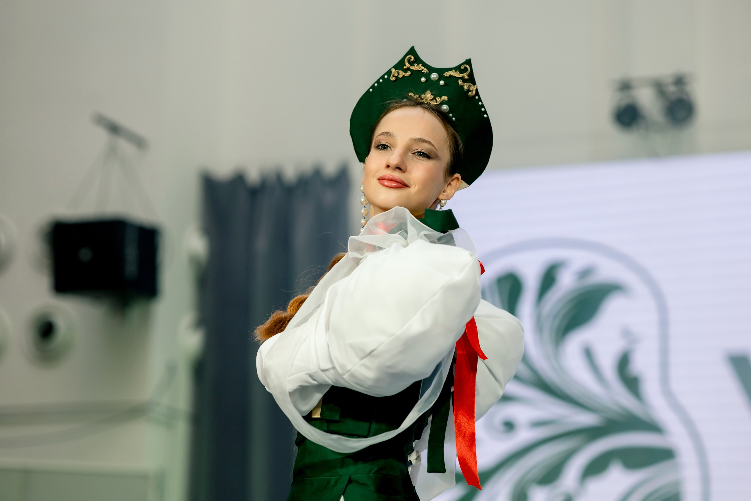 Smolensk Fashion Week 2025_День 2_Смоленская матрешка. Главная