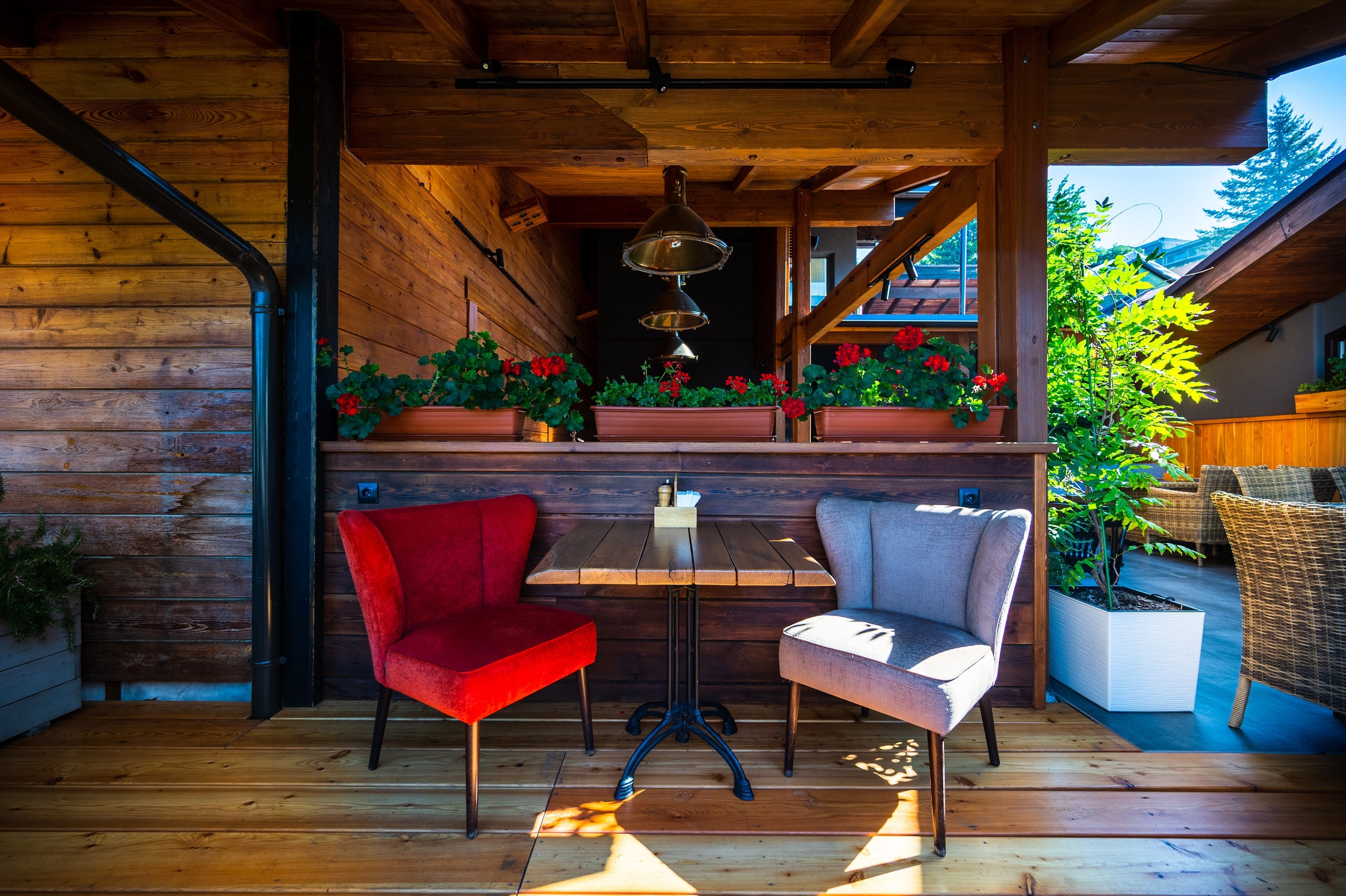 Ресторан «Трикони» в Красной Поляне. Репортажный фотограф в Красной Поляне и Сочи Павлюченко Екатерина