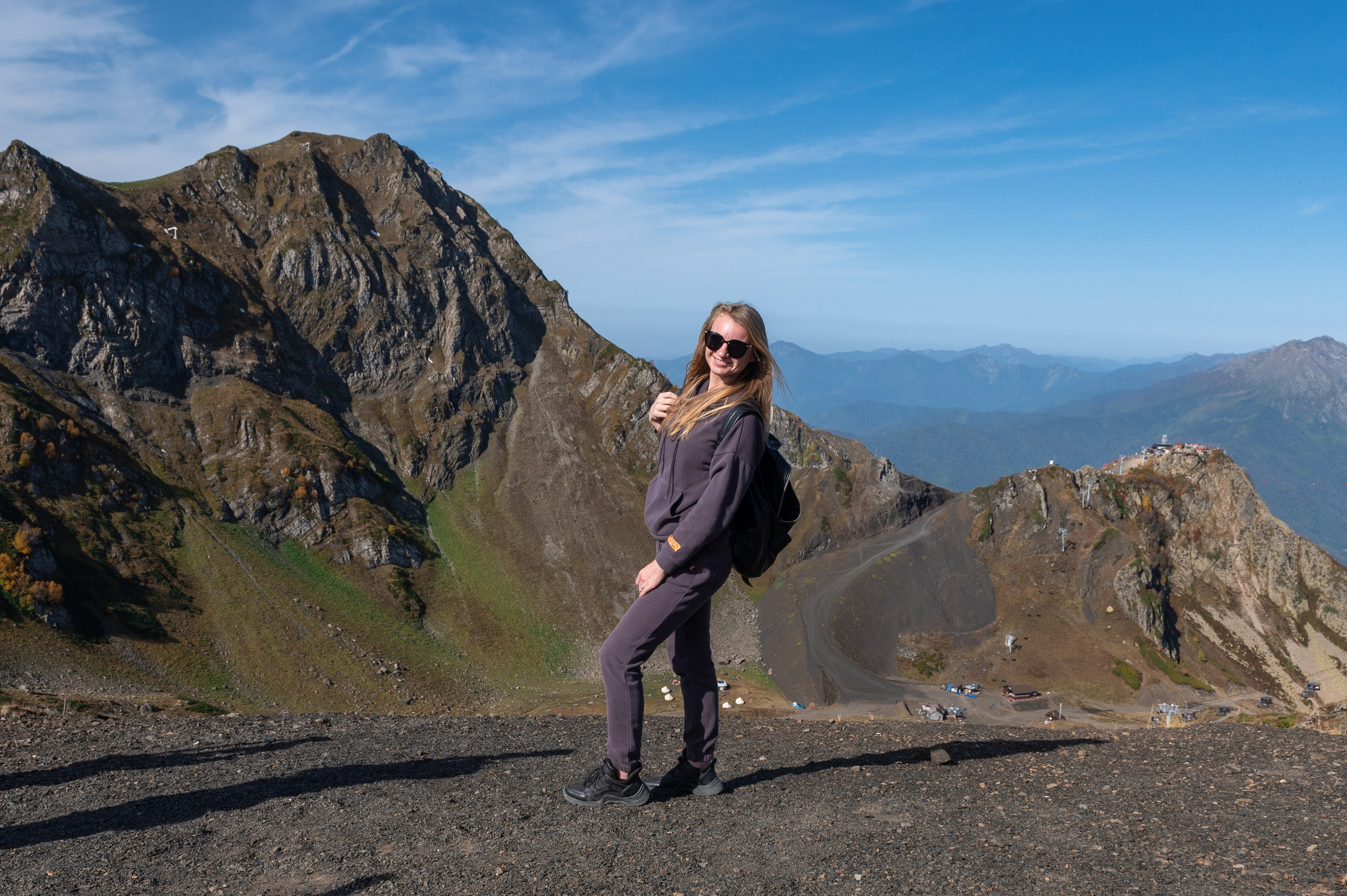 Хайкинг по трем курортам Красной Поляны 2022. Репортажный фотограф в Красной Поляне и Сочи Павлюченко Екатерина