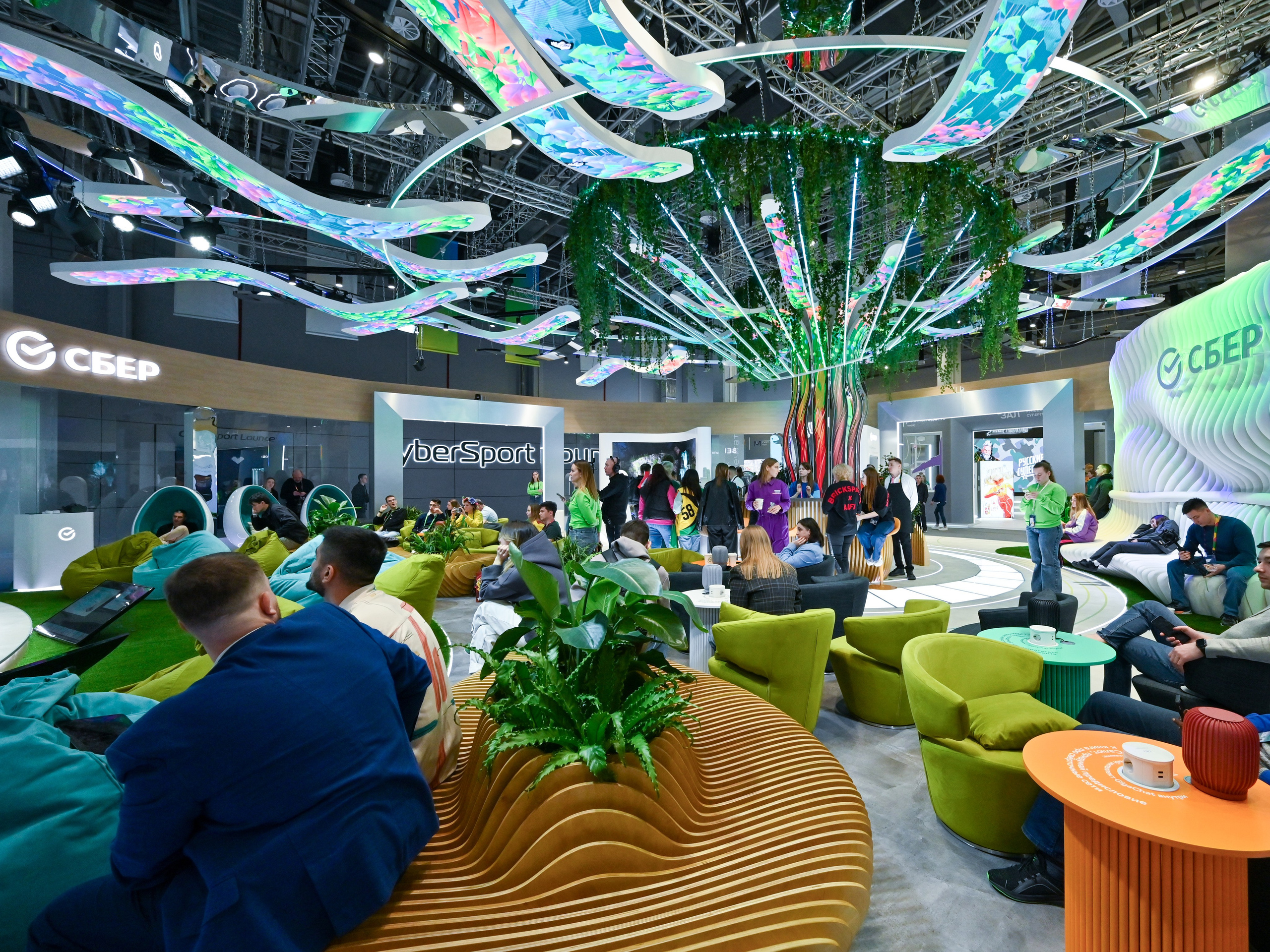 Фотоотчет для партнерской интеграции Сбербанк на ВМФ в Сириус 2024. Репортажный фотограф в Красной Поляне и Сочи Павлюченко Екатерина