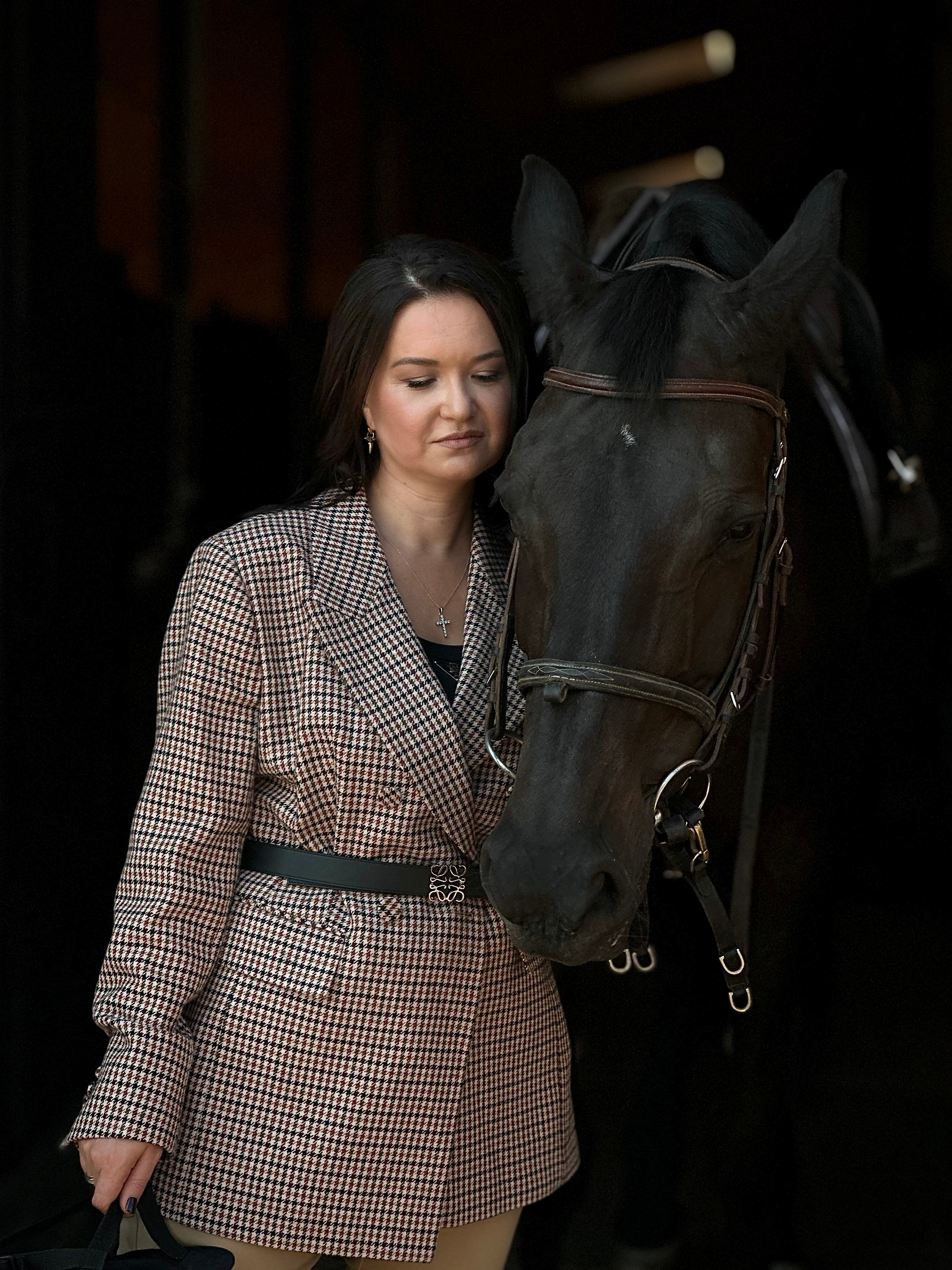 Фотопрогулка с лошадьми. КОНТЕНТ |БРЕНД фотограф Санкт-Петербург — Жанна Олтаржевская