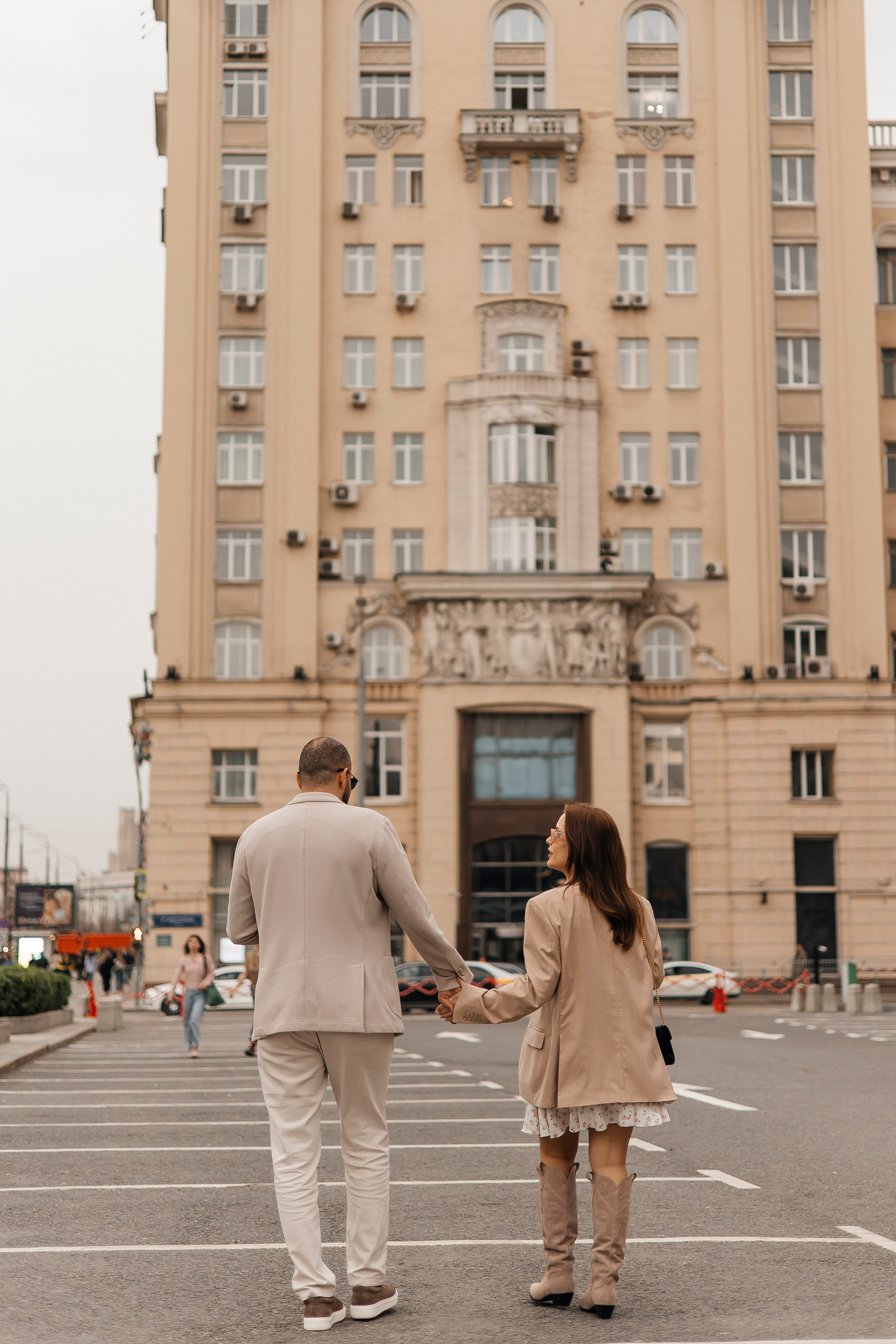 Анастасия и Мостафа (библиотека + прогулка). Фотограф в Москве Екатерина Потапова