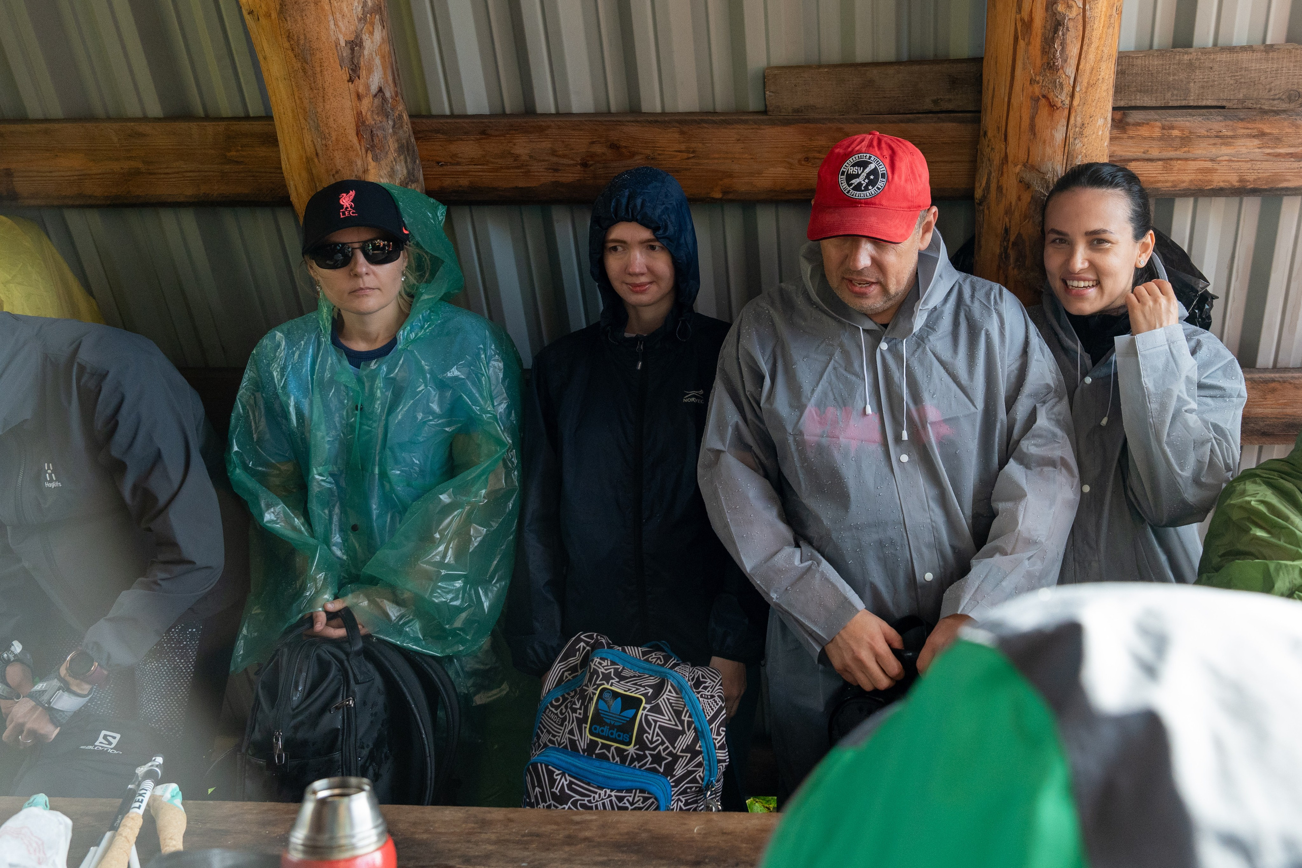 Поход для профсоюза курорта «Газпром Поляна» на Бзерпинский карниз. Репортажный фотограф в Красной Поляне и Сочи Павлюченко Екатерина