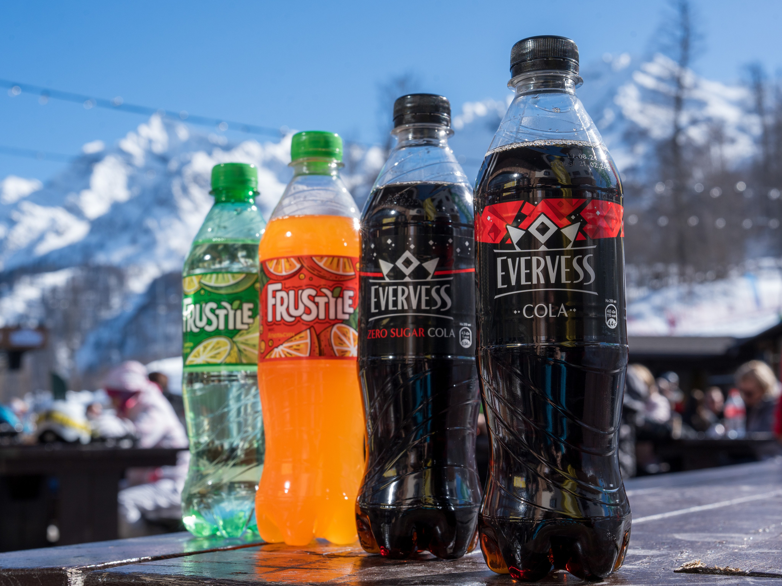 Компания «EVERVESS»: отчет с точек продаж на курортах Красной Поляны. Репортажный фотограф в Красной Поляне и Сочи Павлюченко Екатерина