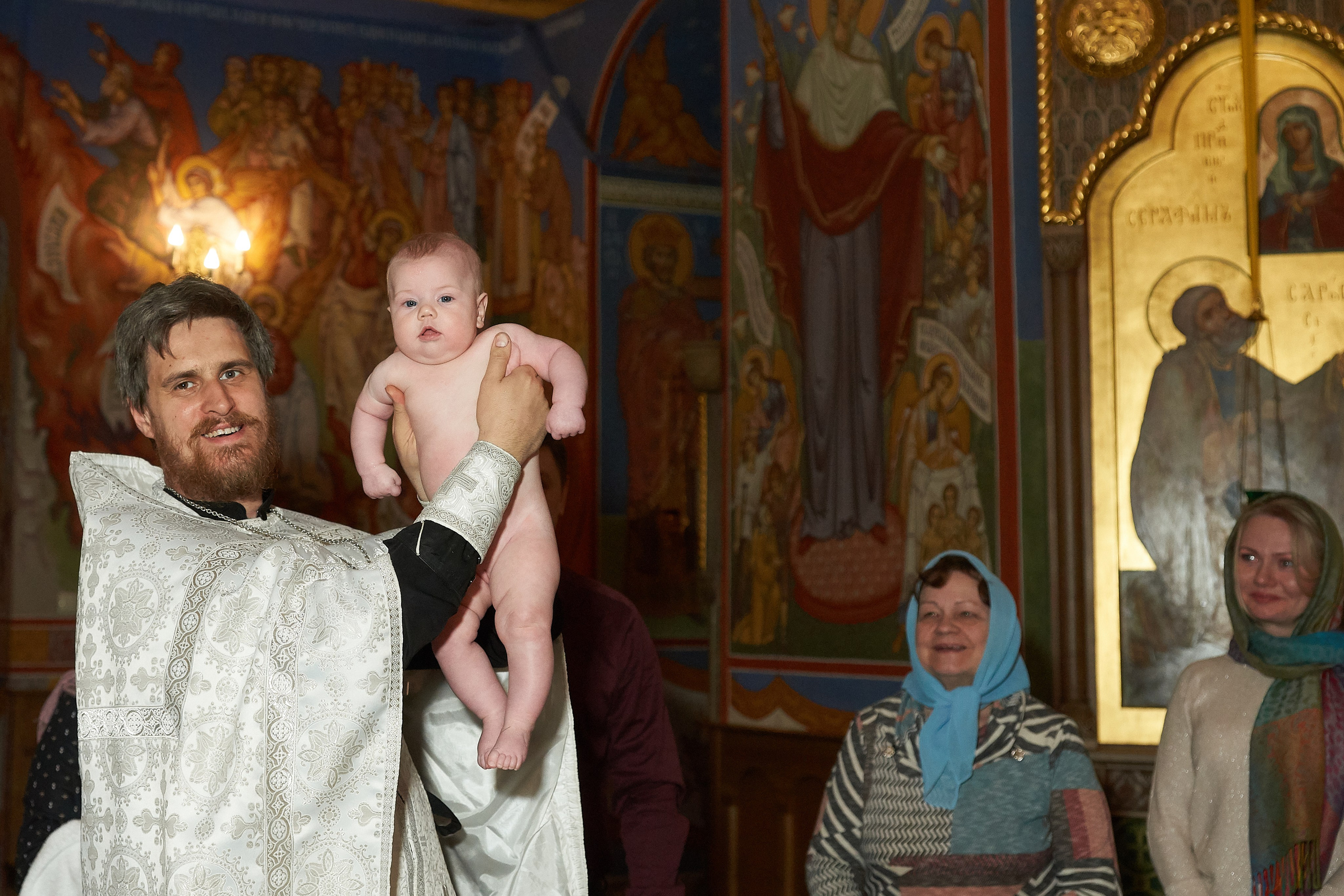 крещение в церкви 