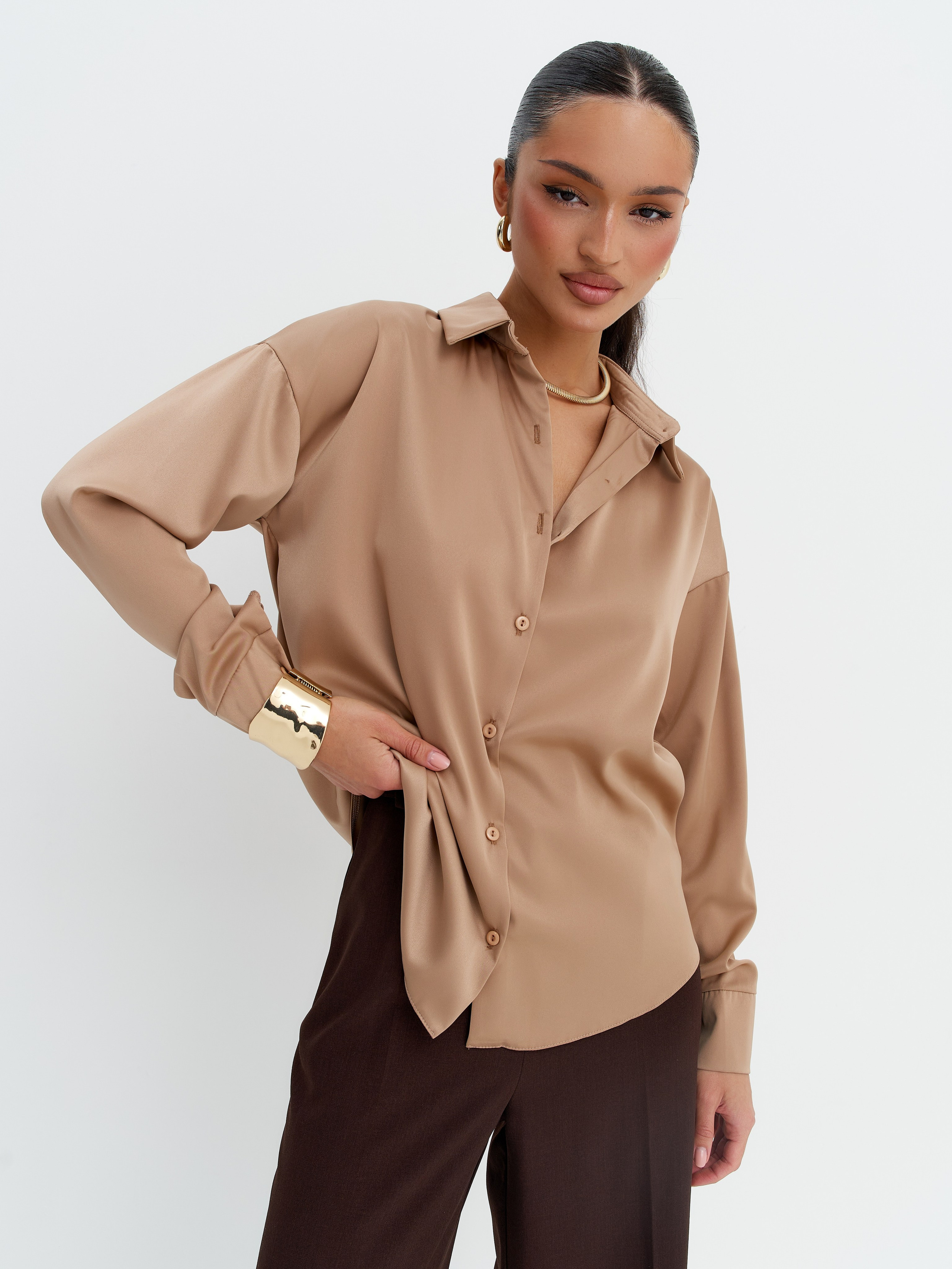 Brandbook рубашка. Фотограф для маркетплейсов в Москве