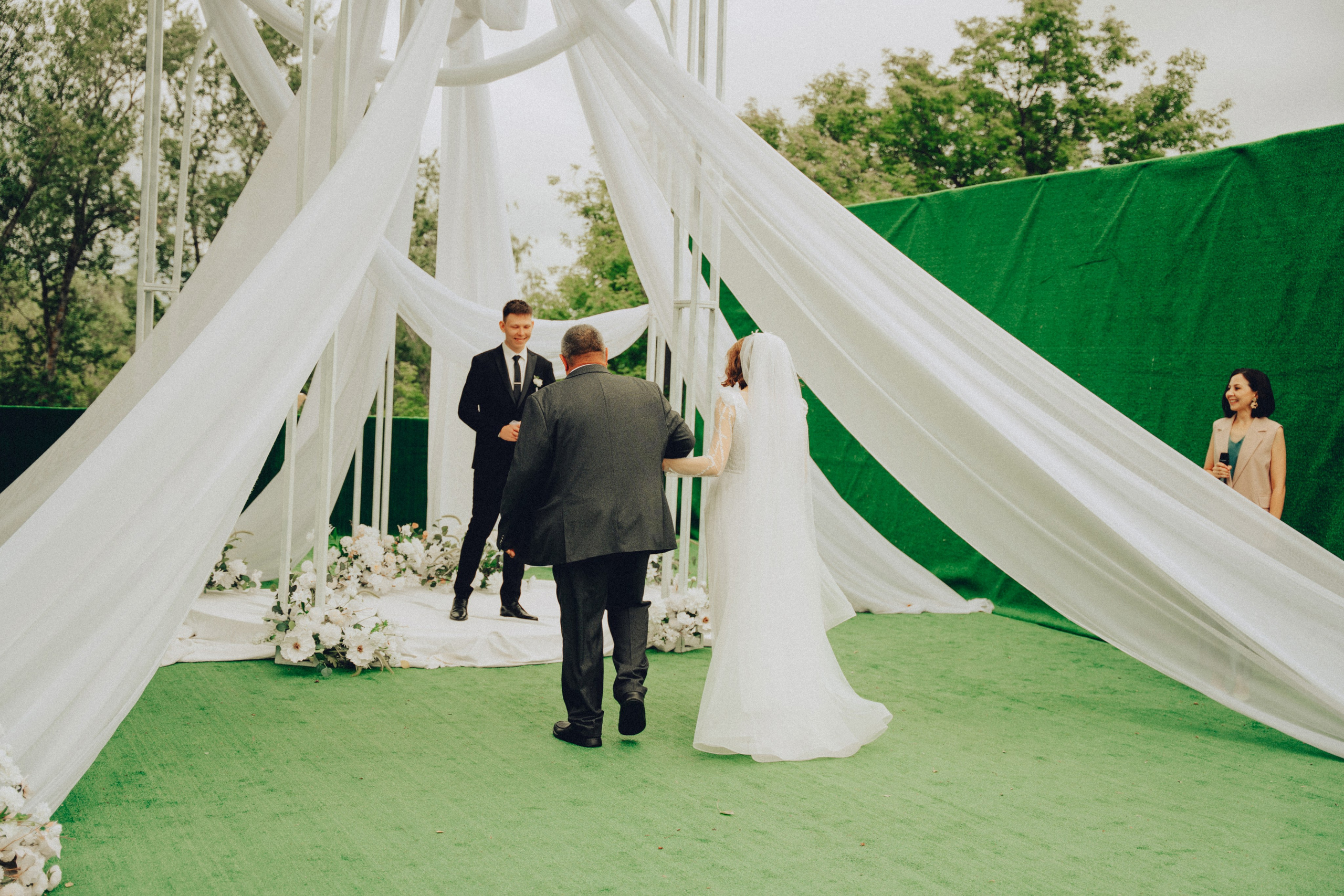 Выездная регистрация. Свадебный фотограф видеограф Чебоксары