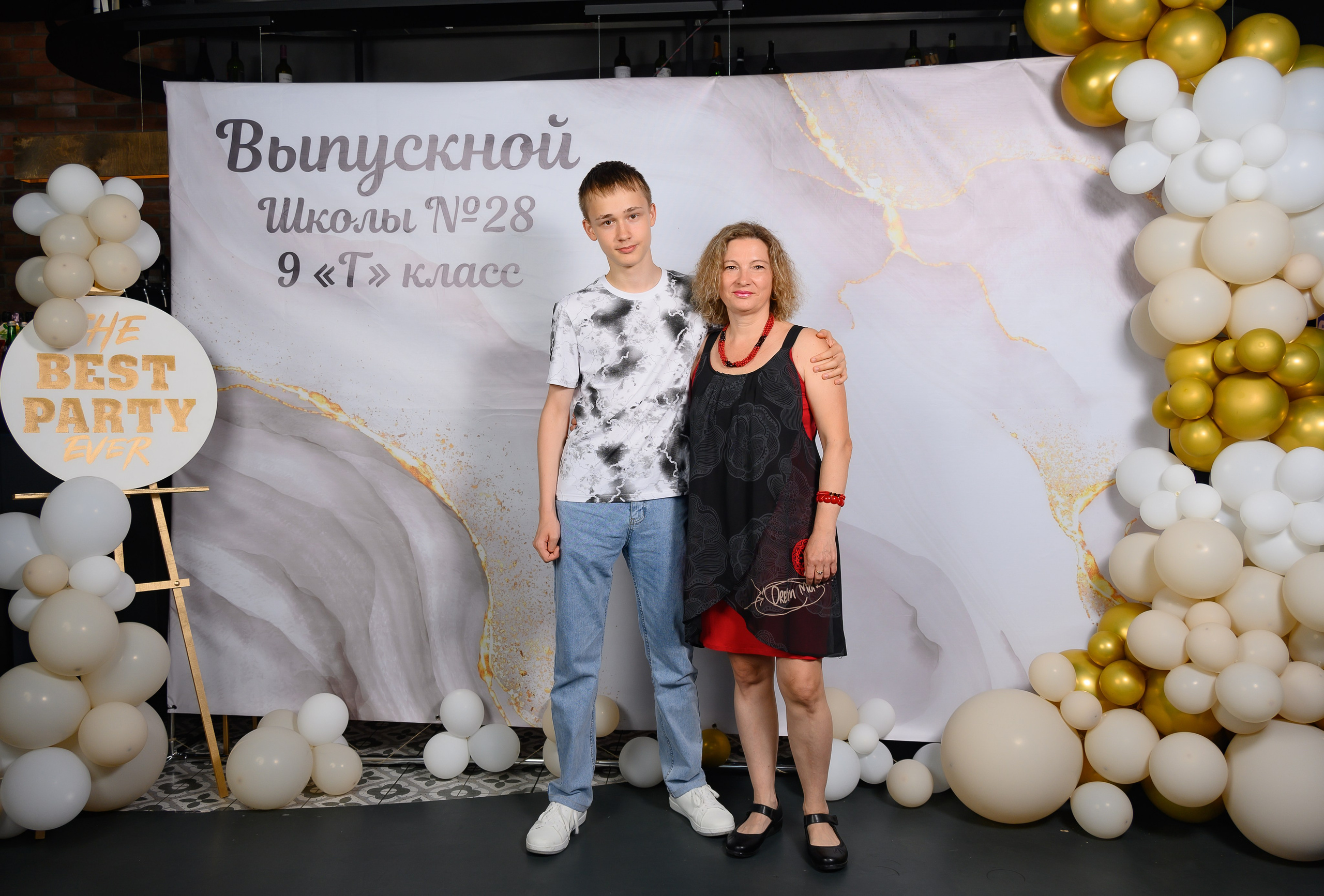 Выпускной 9 кл 2025. Семейный и детский фотограф в Новороссийске Лебедева Елена