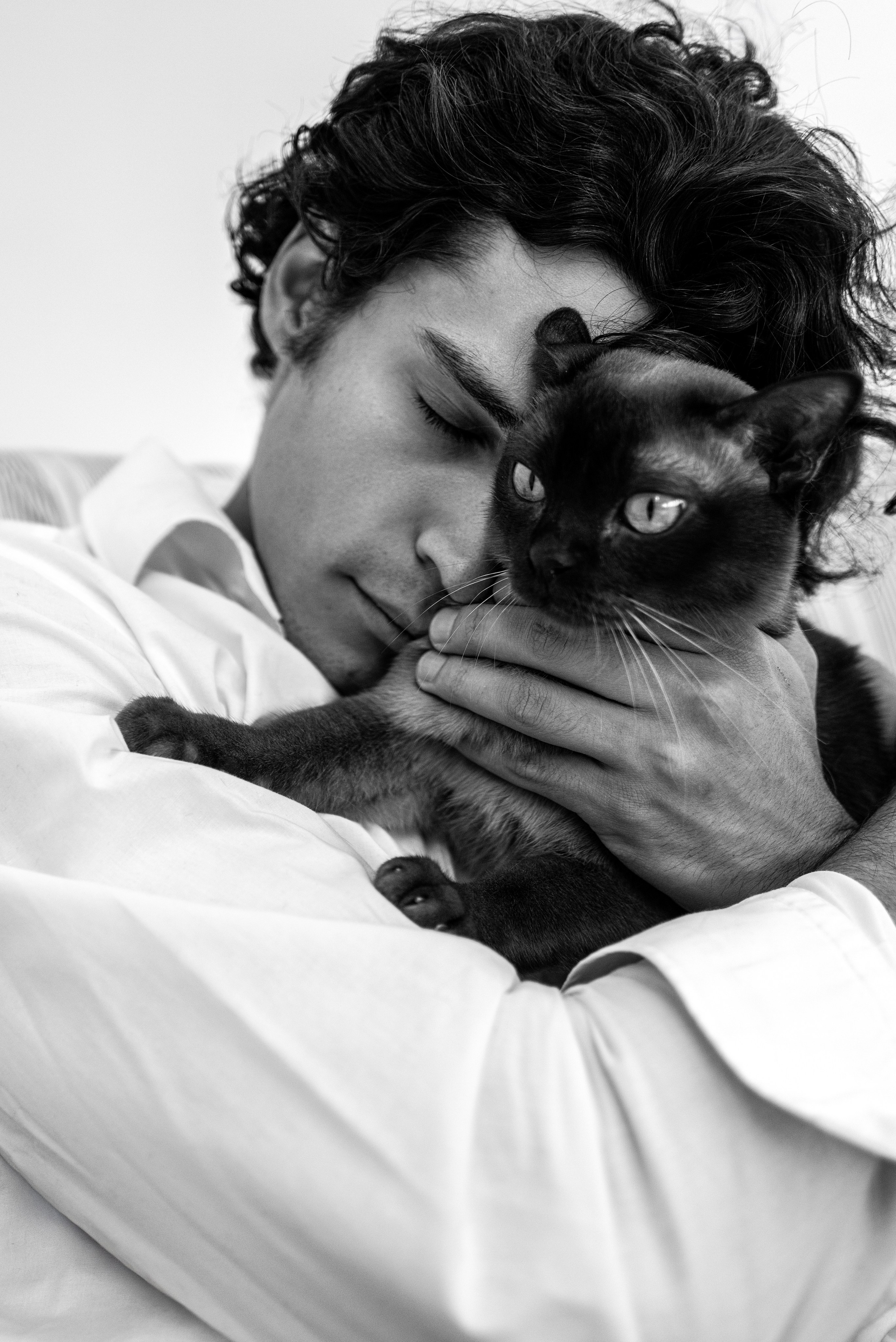 Мужские портреты. Портфолио фотографа Евгении Безрук. Мужской фотограф Евгения Безрук в Москве