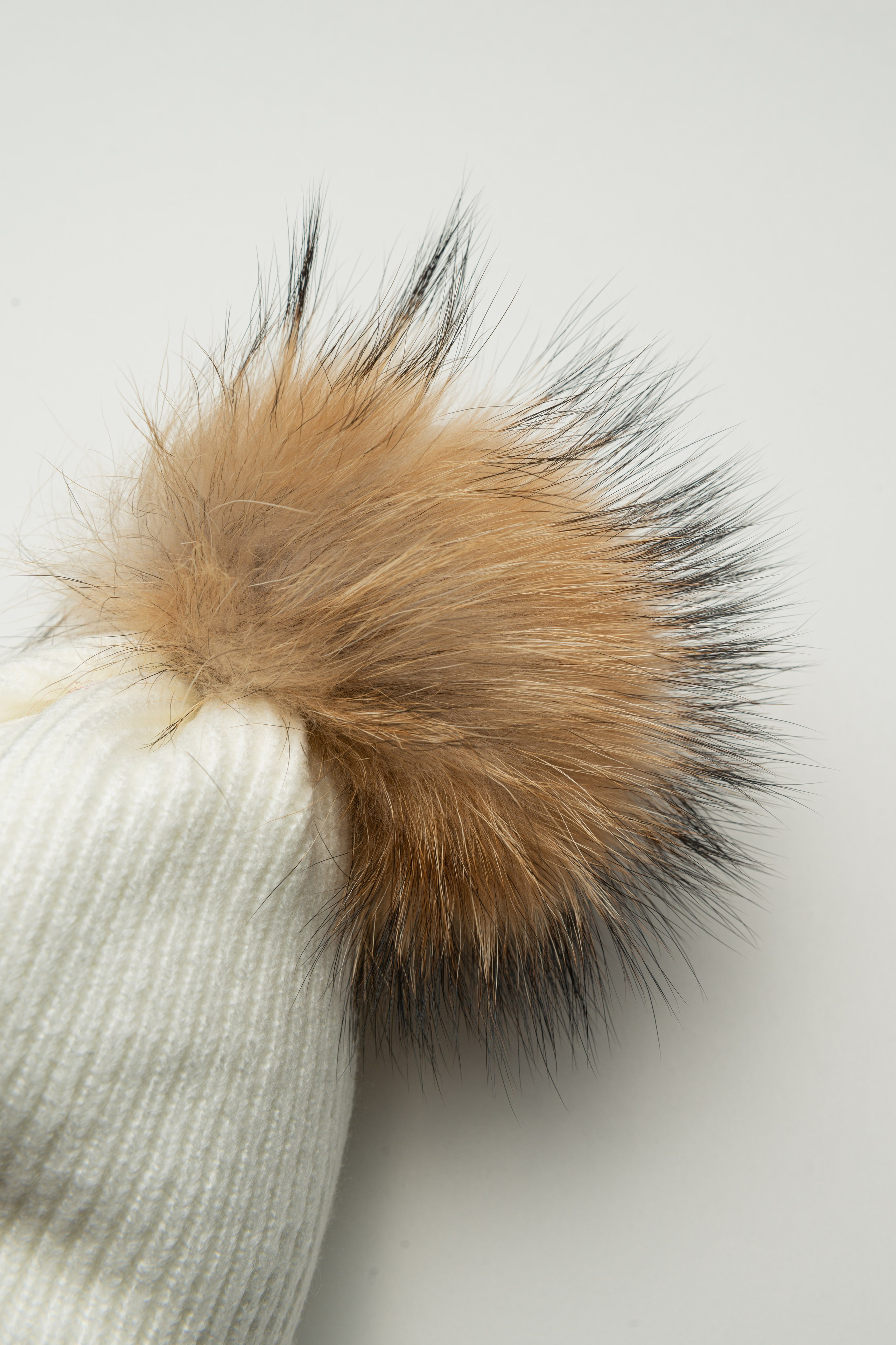 Каталог для маркетплейсов. Коммерческий фотограф в Москве Билуши Василиса