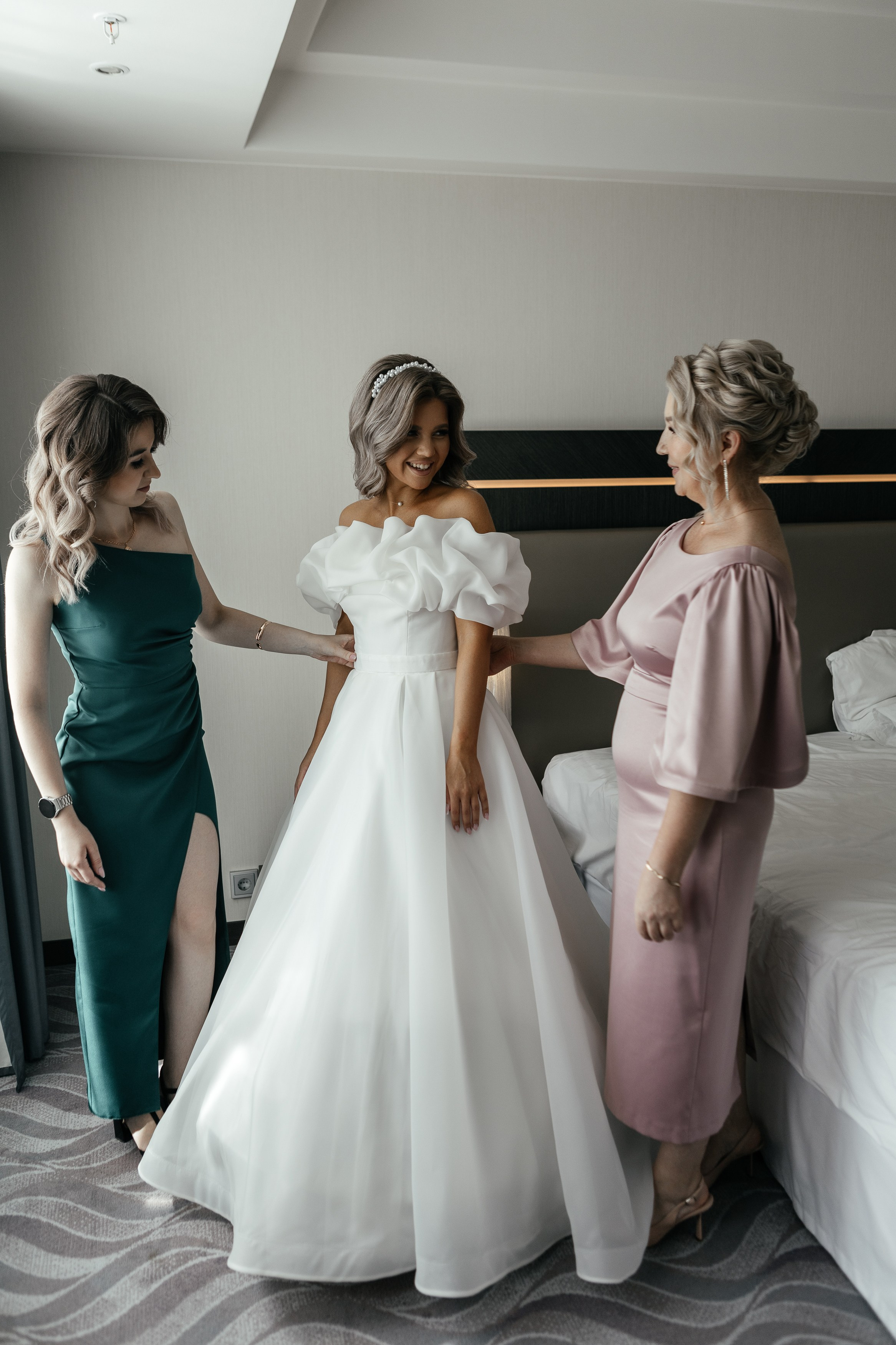 Свадебный фотограф Уфа — Руслан ГабдлисламовЖивые эмоции, красивые кадры, воспоминания на всю жизнь.Работаю по всей Республике Башкортоста. Свадебный фотограф Уфа Руслан Габдлисламов