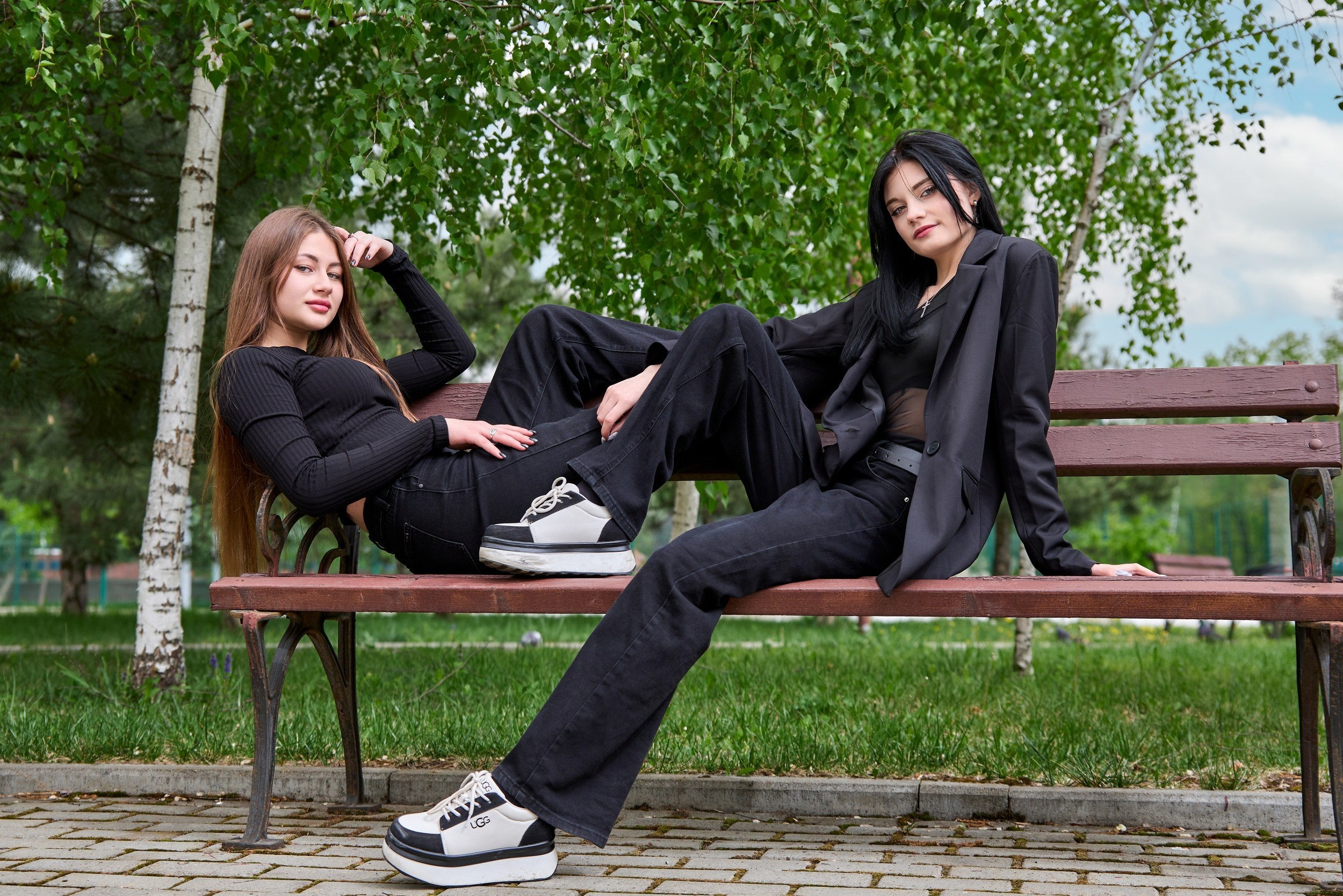 ШКОЛЬНИКИ. НАБЕРЕЖНАЯ. Фотограф Татаринов Андрей (Донецк / Макеевка)