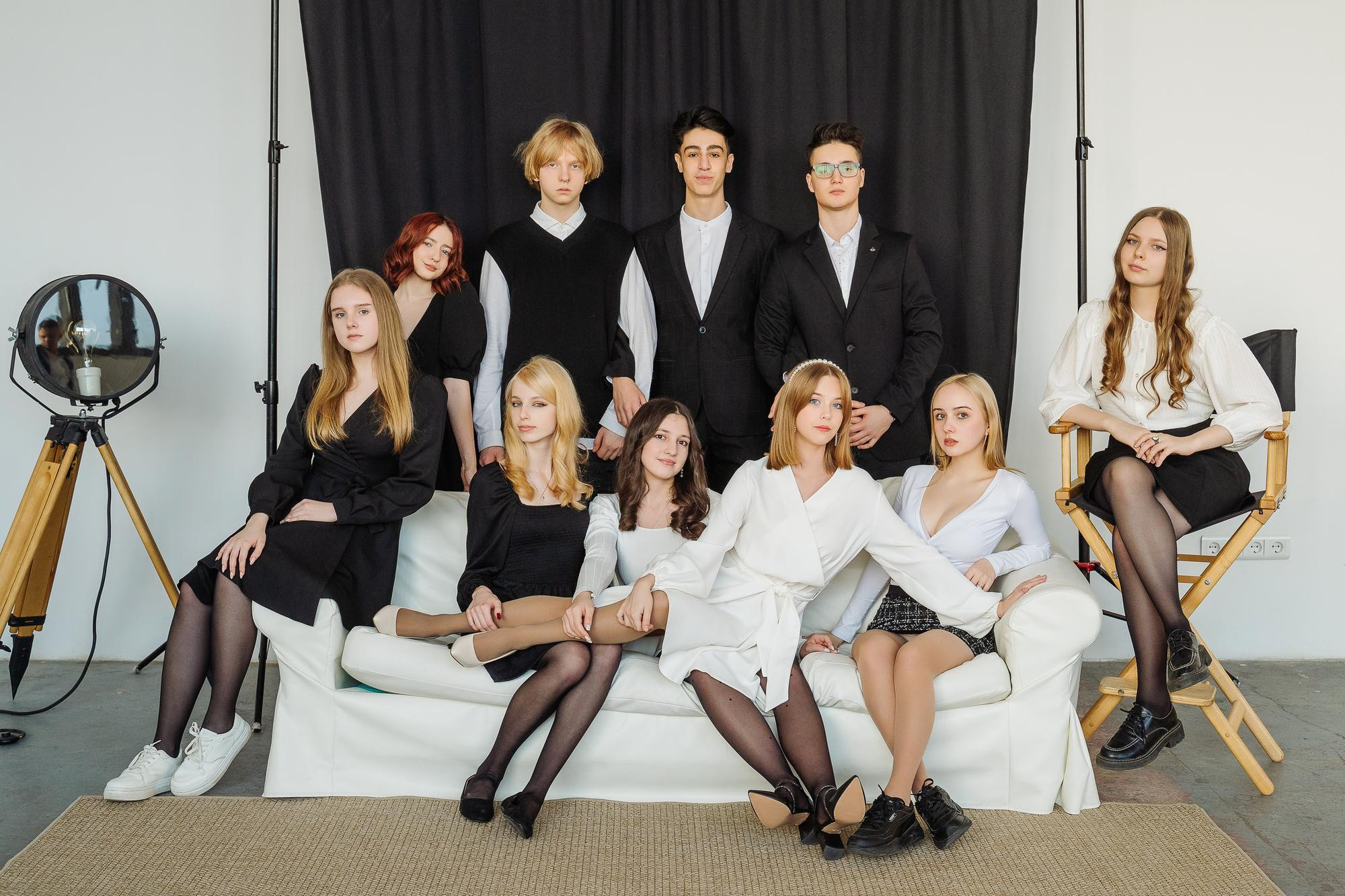 Портреты для альбомов Гимназия 17 кл.11Б