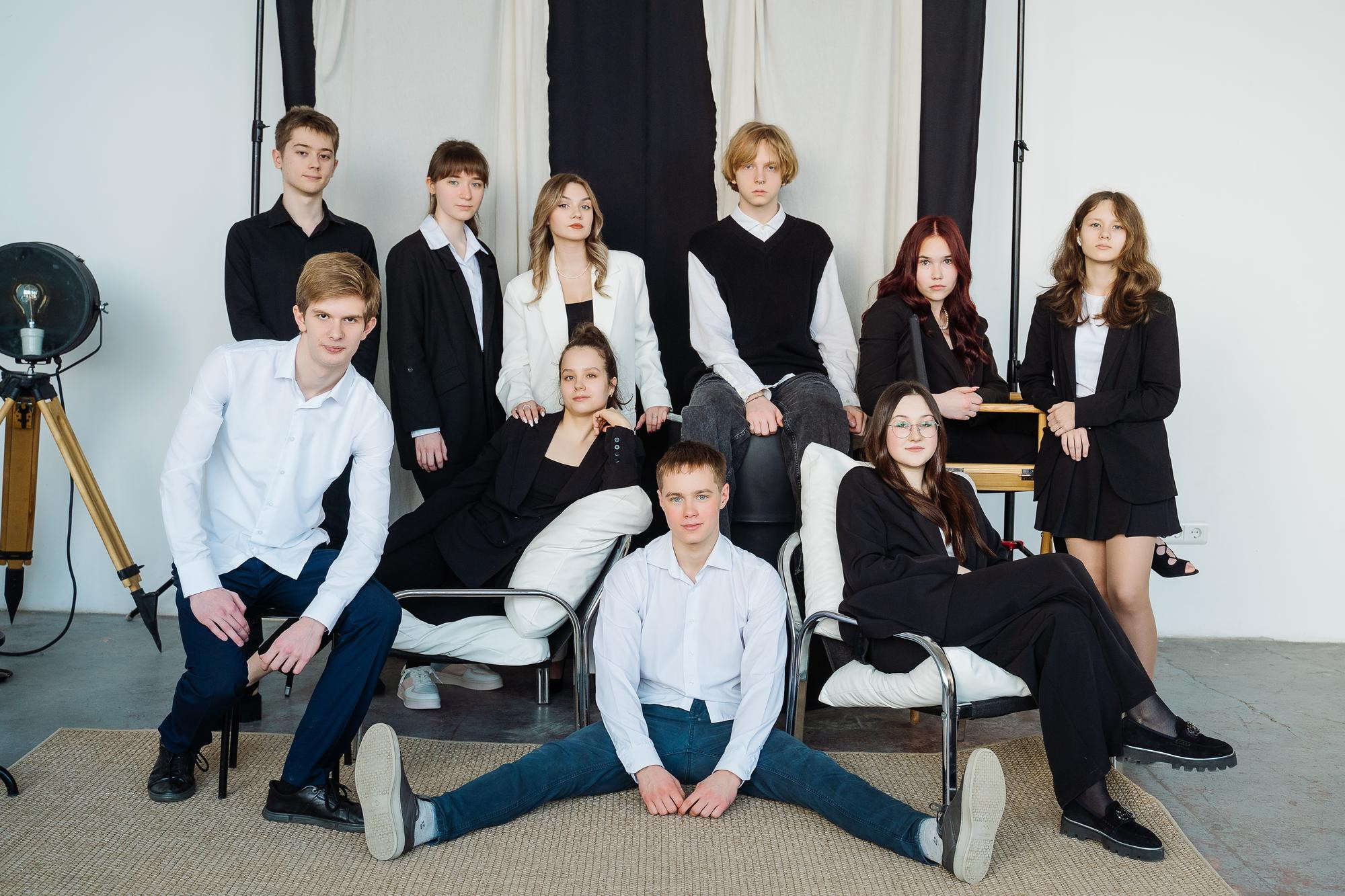 Портреты для альбомов Гимназия 17 кл.11Б