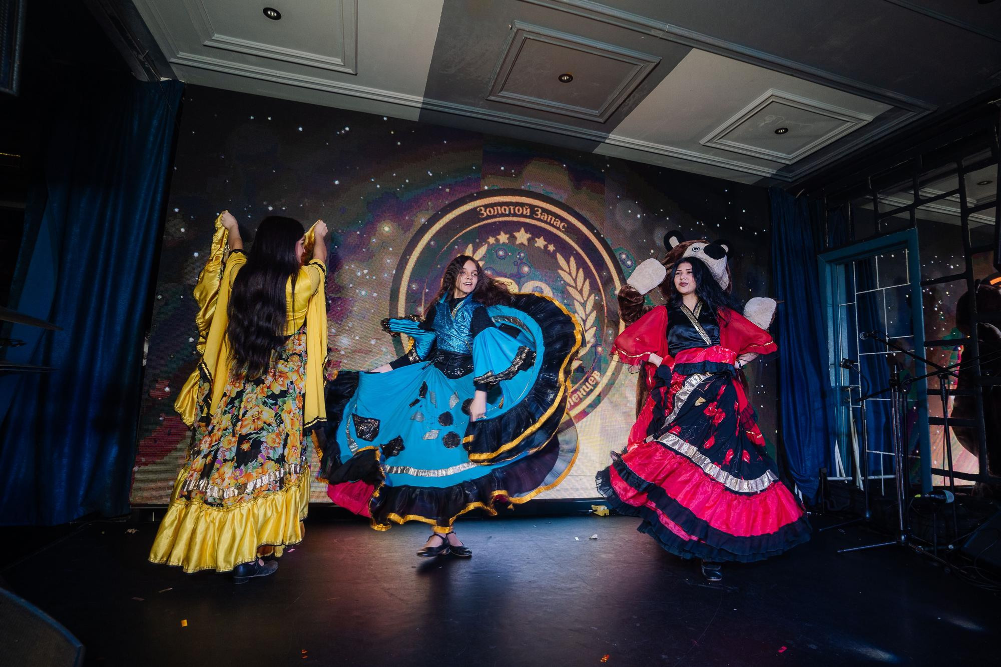 20230528 Золотой запас