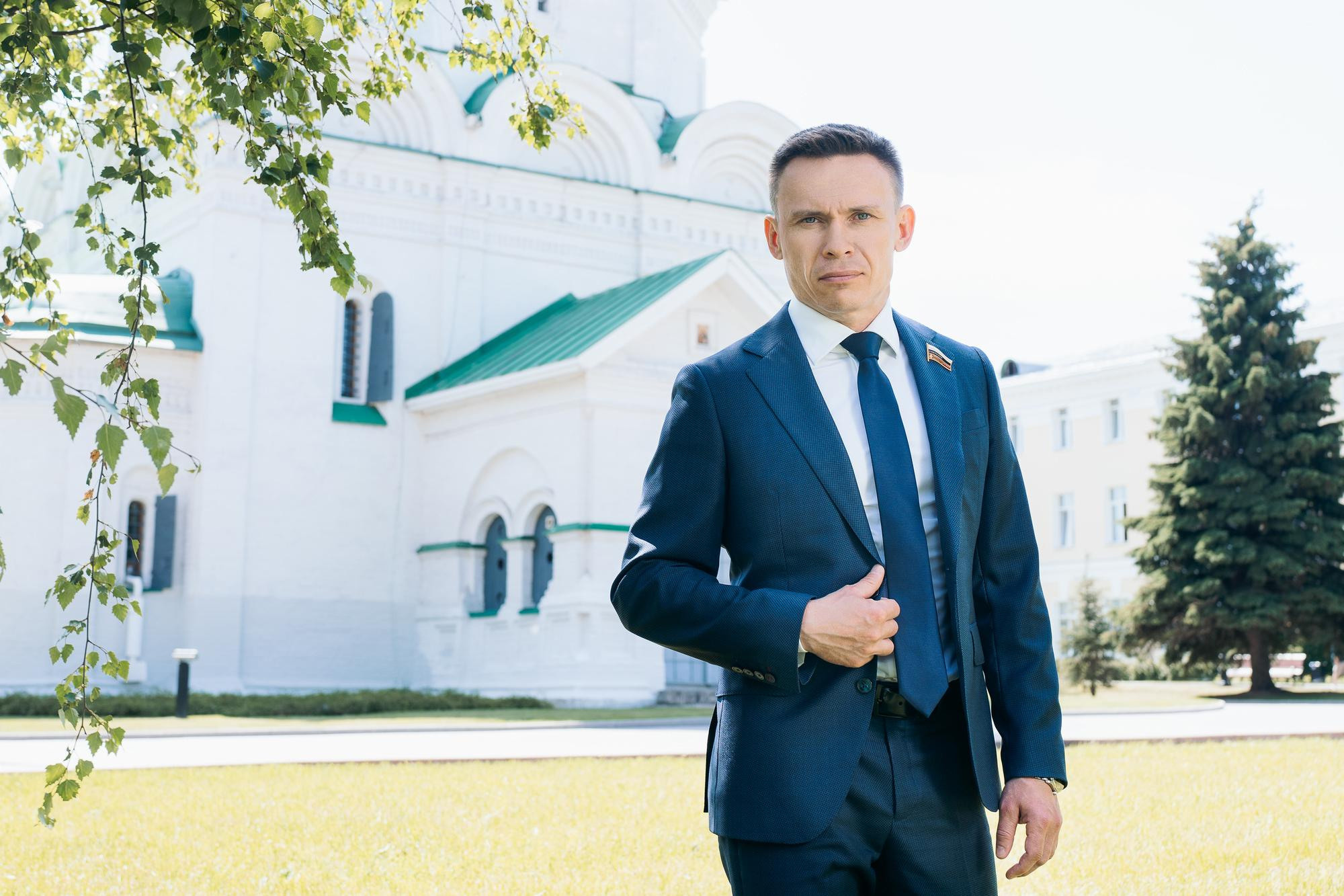 Депутат Парамонов Александр Васильевич