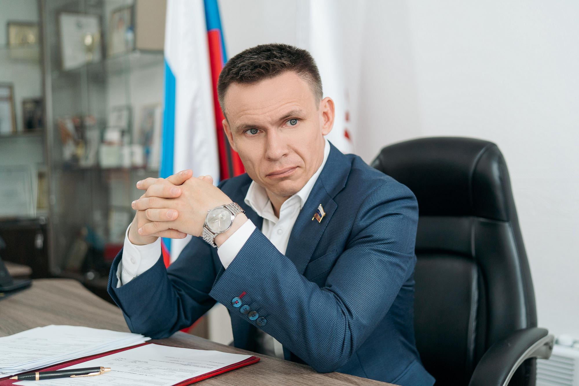 Депутат Парамонов Александр Васильевич