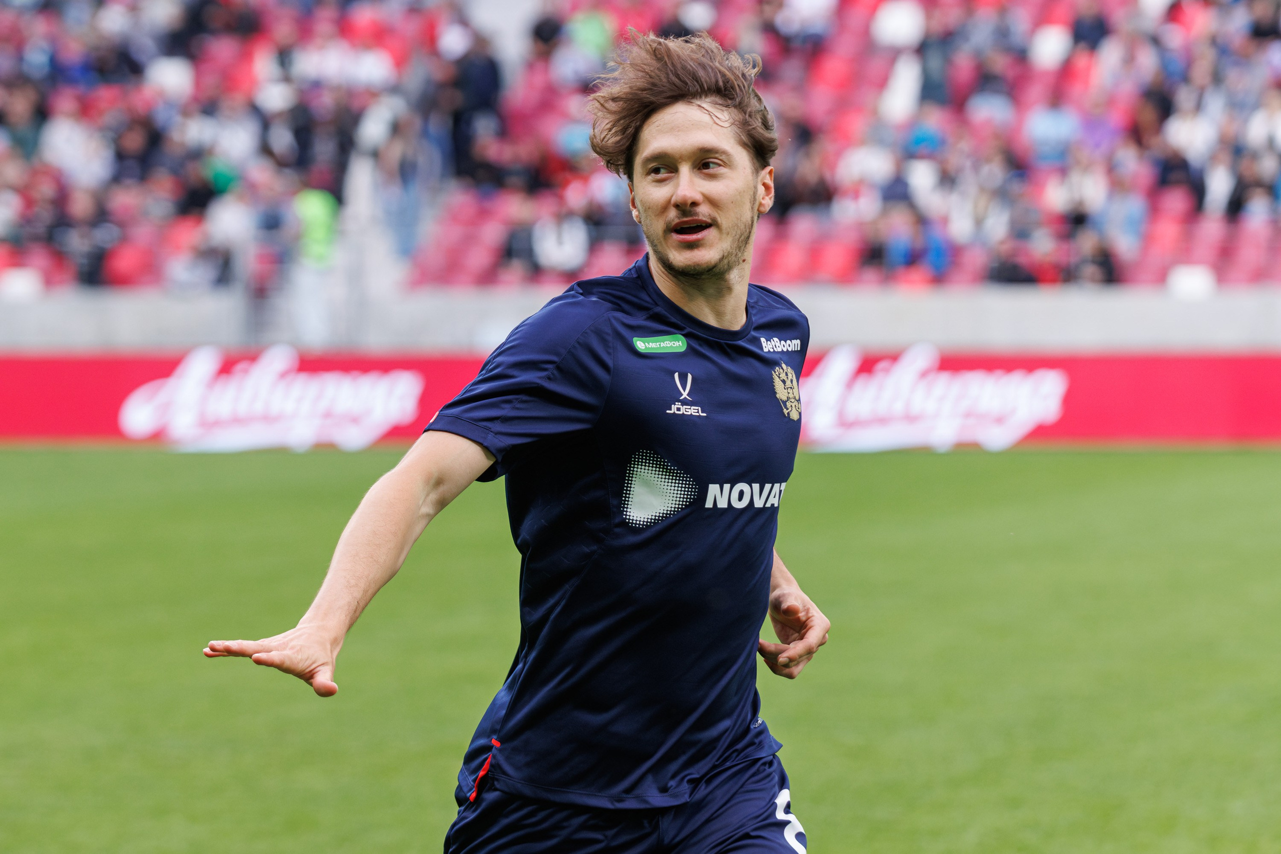 Товарищеский матч Россия — Беларусь. Спортивный фотограф Вадим Добедченков