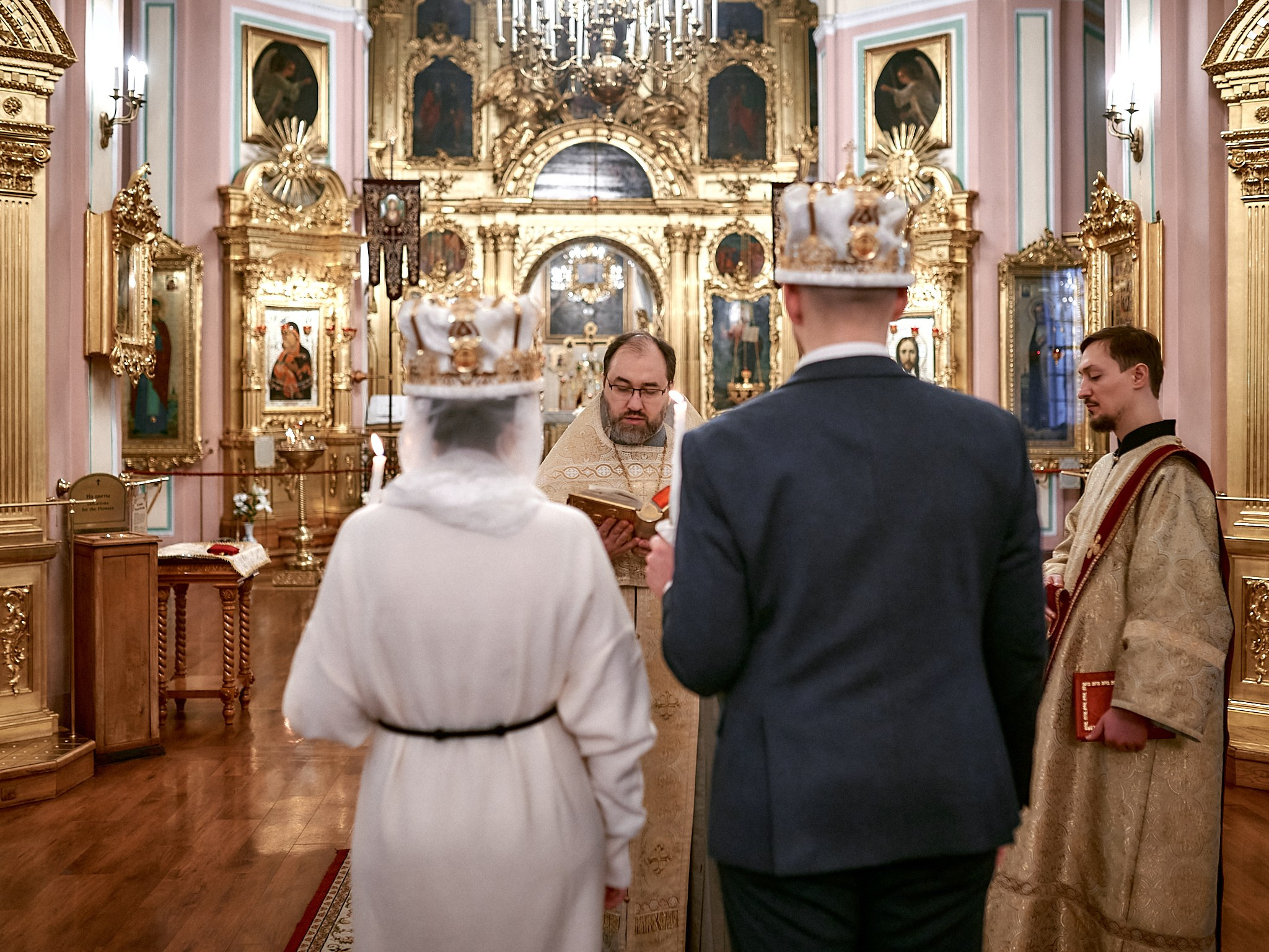 Венчание Артёма и Екатерины | Владимирский собор. Свадебный фотограф в Санкт-Петербурге Славин Денис