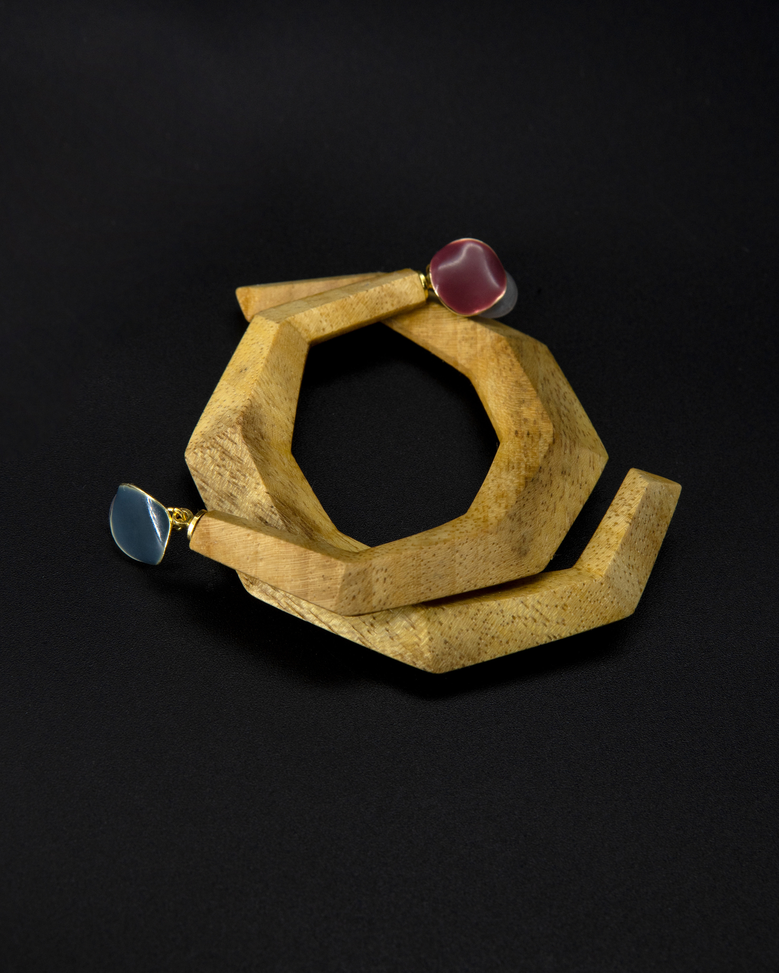 Exotica wood предметка. Фотограф Алла Быкова