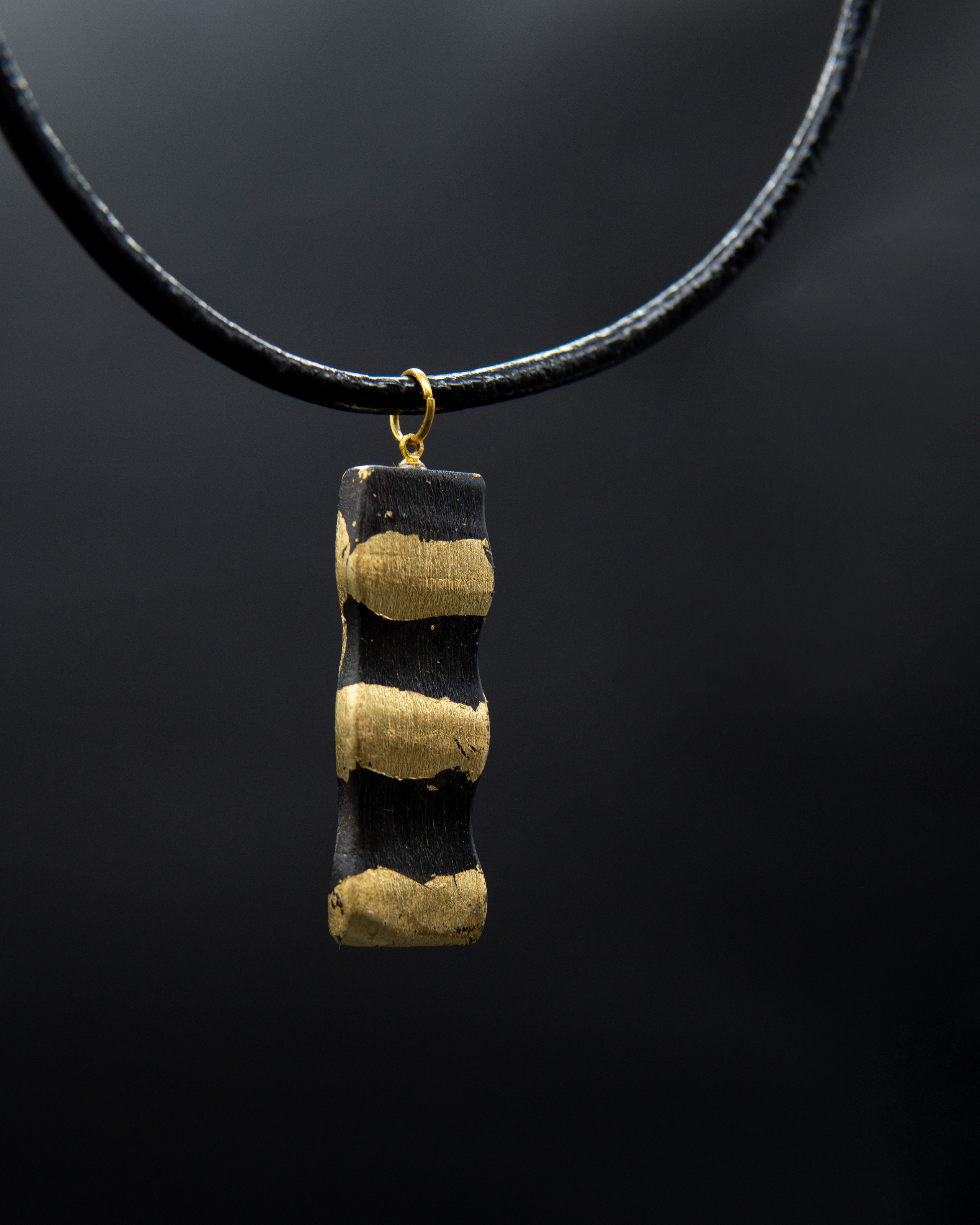 Exotica wood предметка. Фотограф Алла Быкова