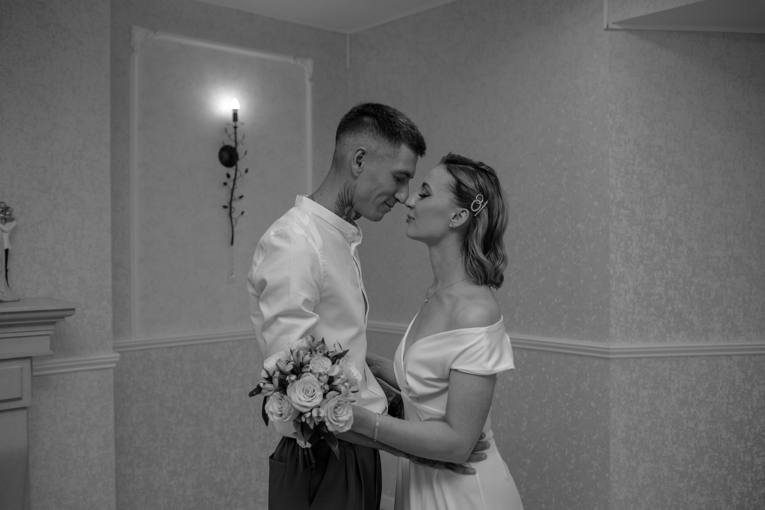 Саша и Вика. Биржевой сквер. Фотограф в Калининграде Решетникова Алина