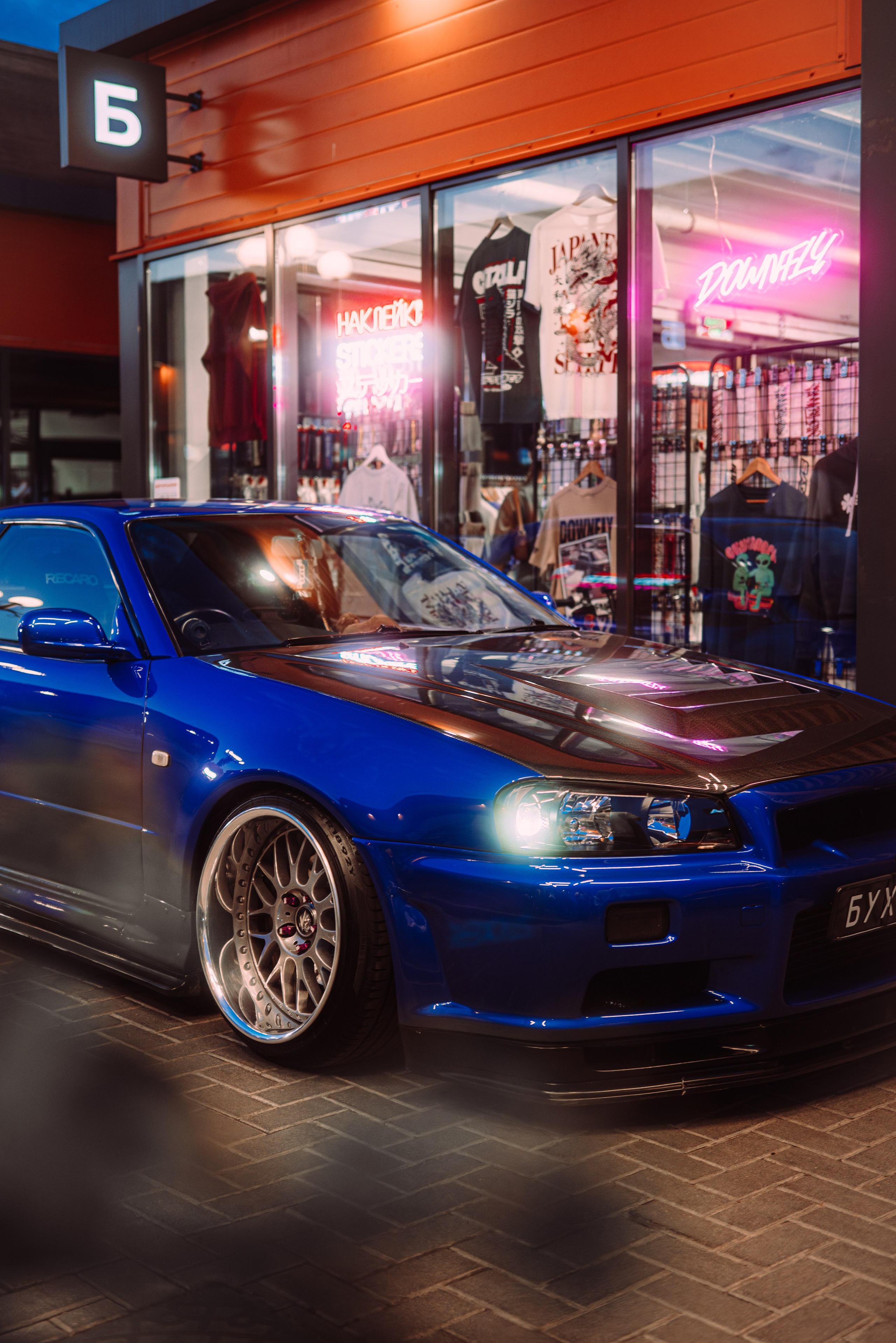 Downfly 9 июля 2025. DeLorein