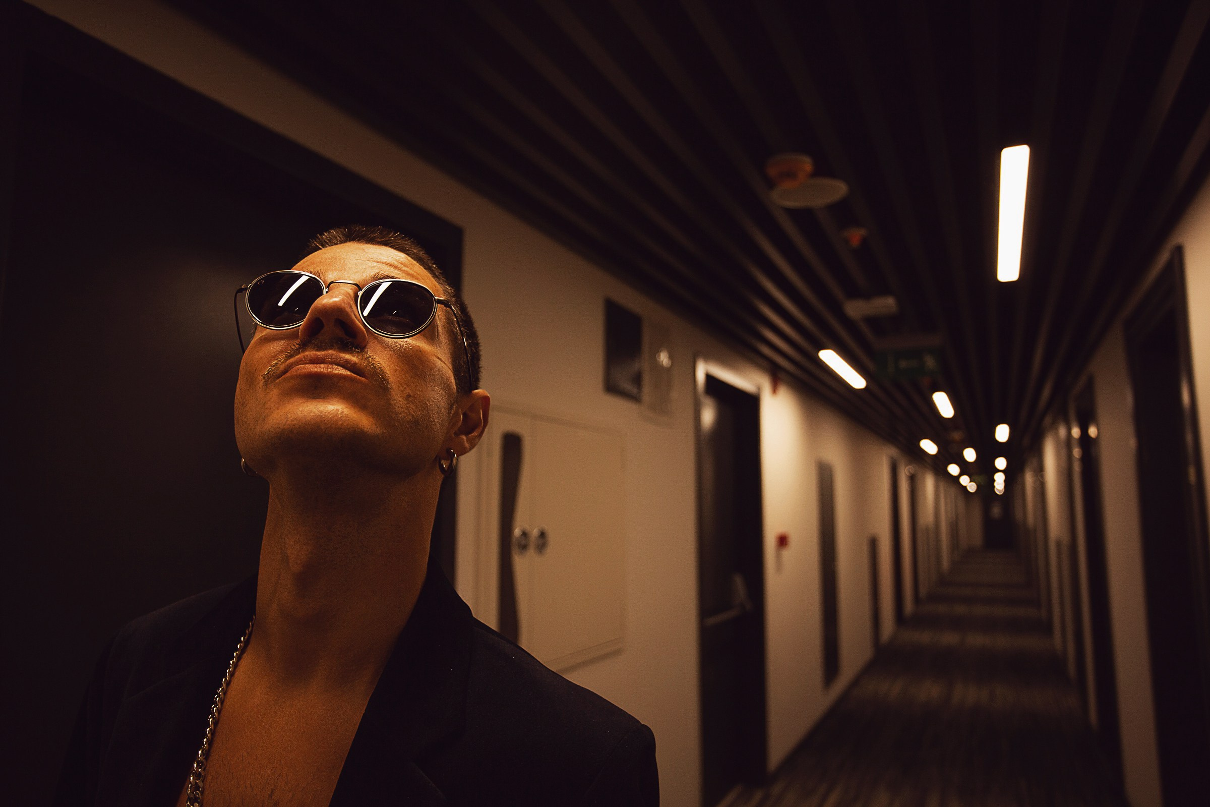 Станислав. Съёмка в отеле. Фотограф Батуми | Lera Rawlick