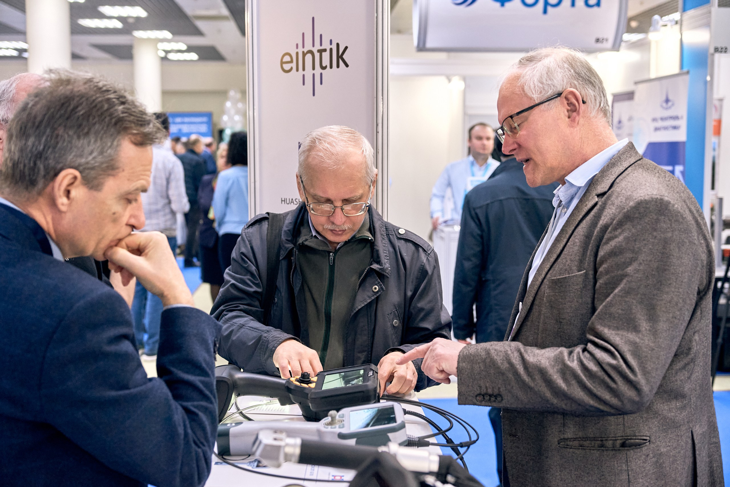 Конференция NDT в Экспоцентре 2025. Контент-фотограф в Москве Тима Забабурин