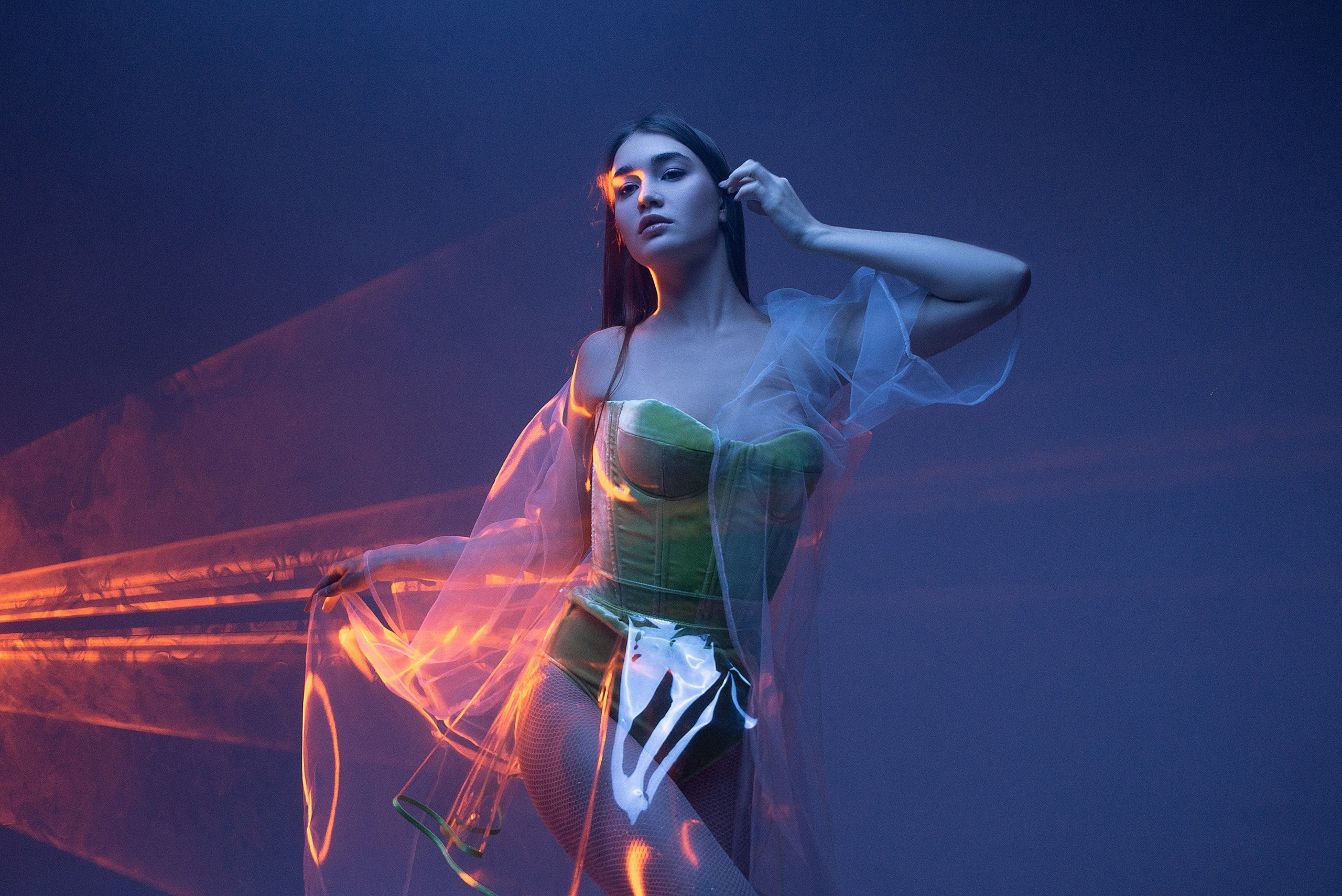 Фотосъёмка с лазером и дымом в Туле. Предметный и портретный фотограф в Туле. Юлия Даниленко