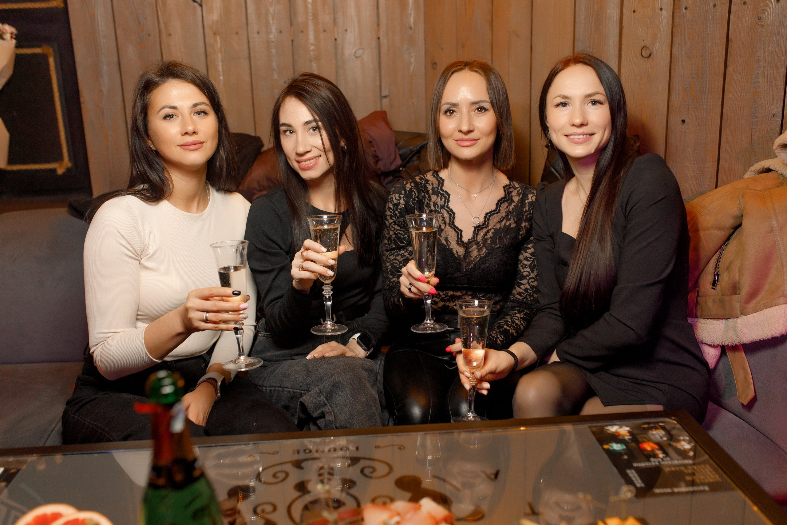 10/02/24 Караоке в Мята Спортивная. Мята Спортивная — Кальянная, караоке, бар в Минске