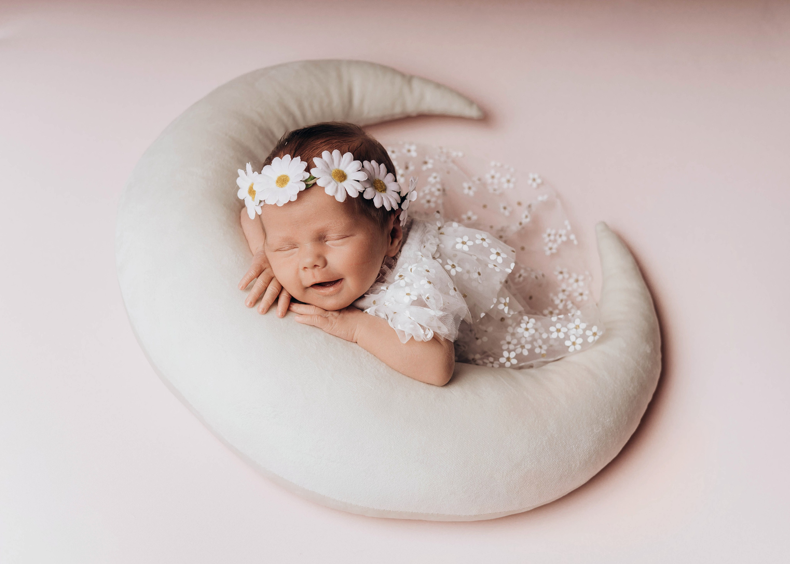 НОВОРОЖДЕННЫЕ МАЛЫШИ. Фотосессия новорожденных в Москве и Московской области