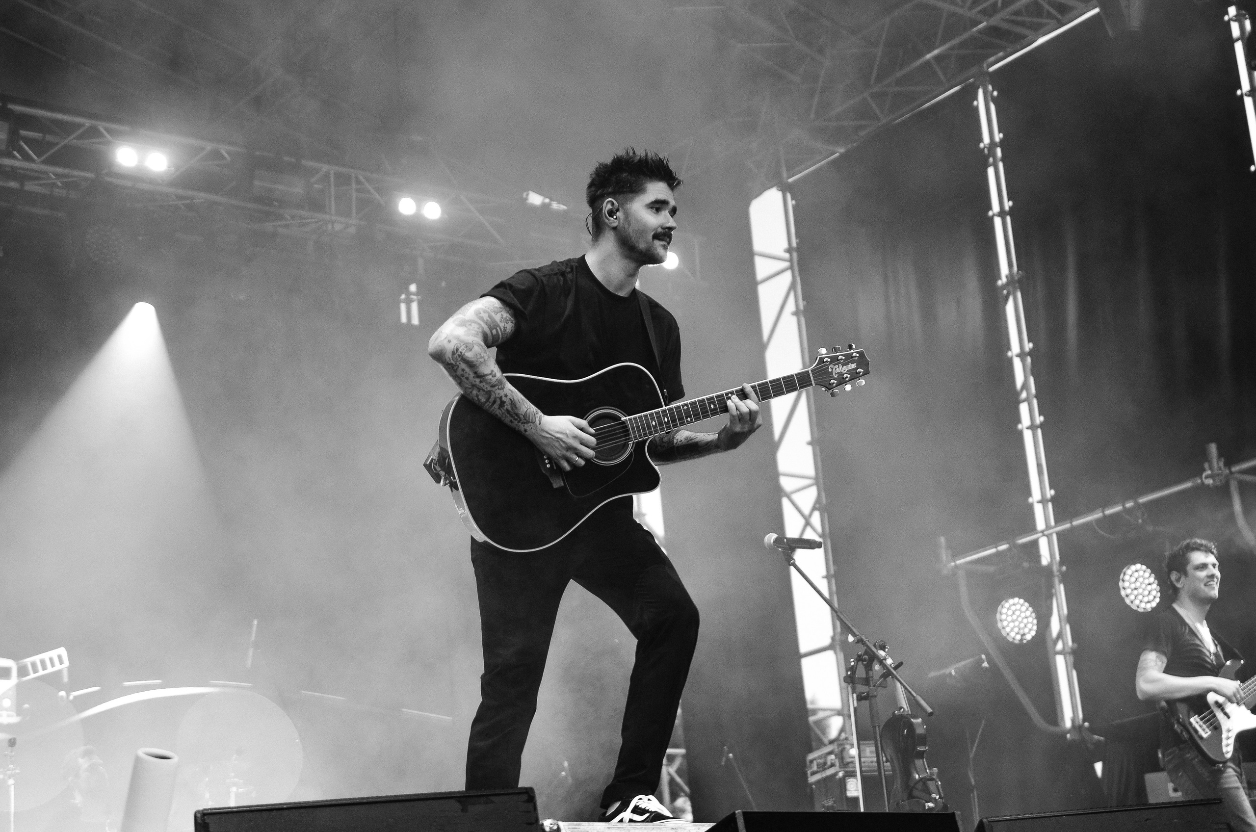 Концерт The Hatters на фестивале «Грань» в Барнауле. Денисова Аля — фотограф для парных съемок и индивидуальных историй в Барнауле