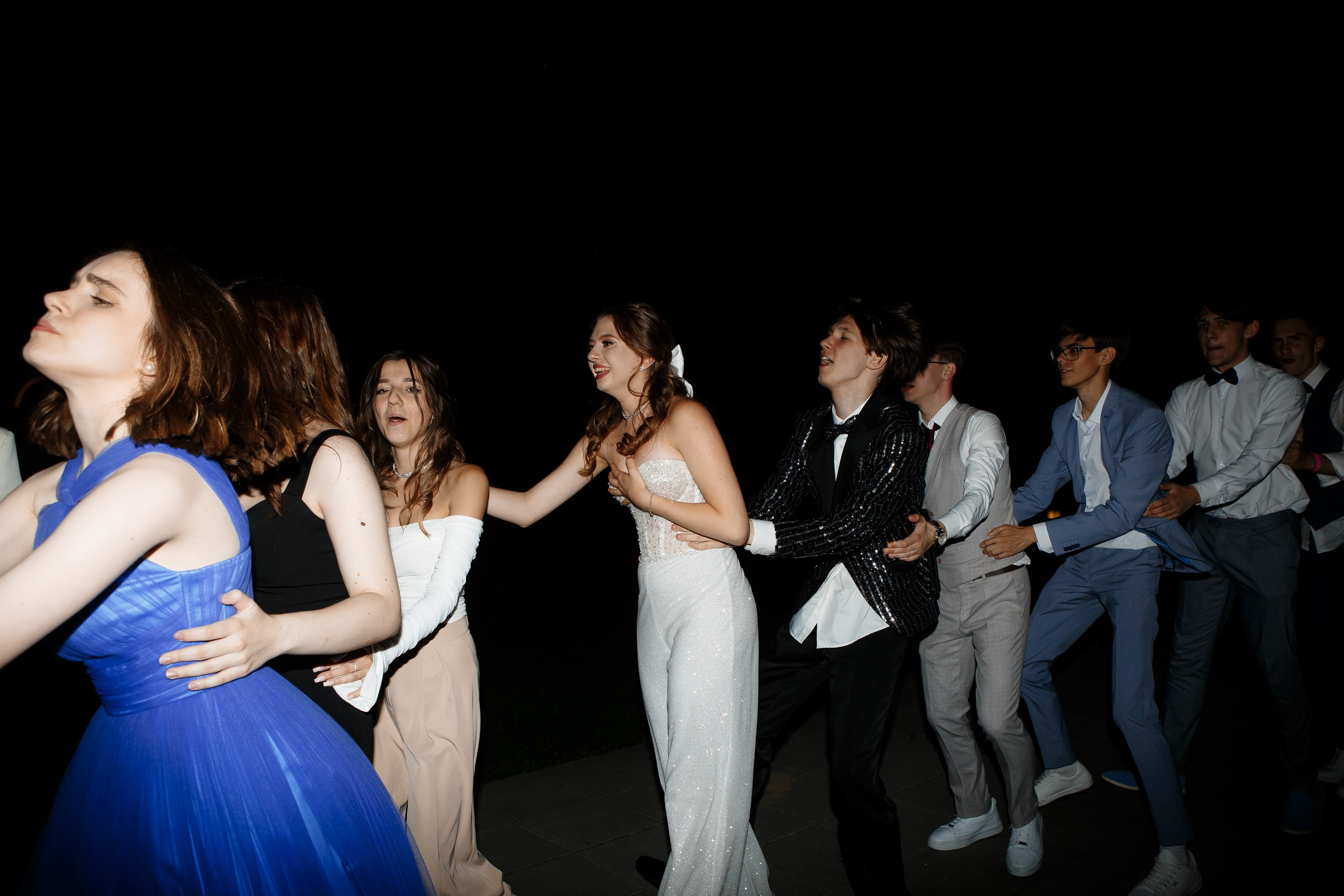 Выпускной Гимназия 12 2024 OpenHouse. Свадебный и портретный Фотограф в Липецке Дмитрий Котюков