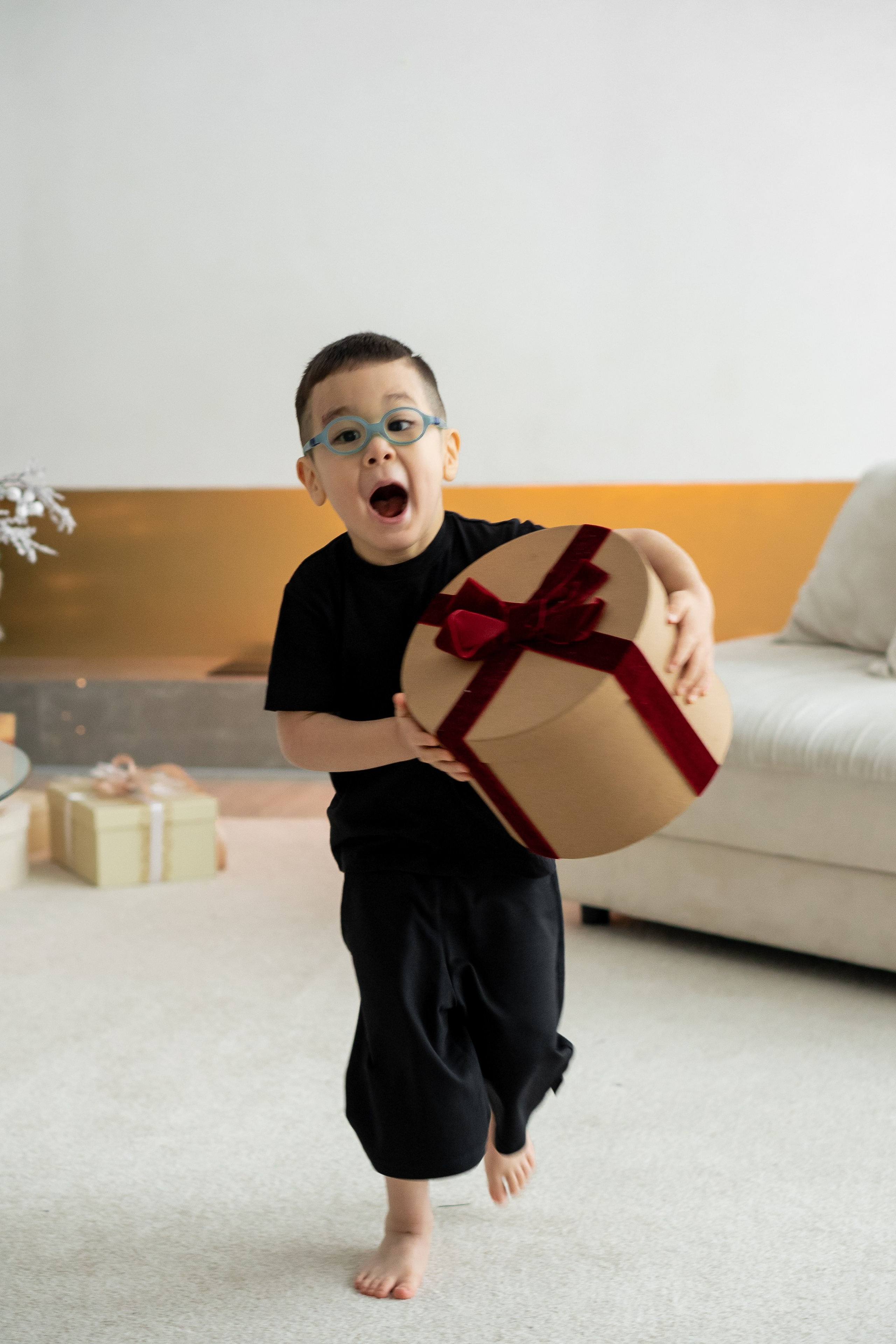 Гиляна и Данечка. Новогодняя история в студии. Фотограф Ольга Игорева