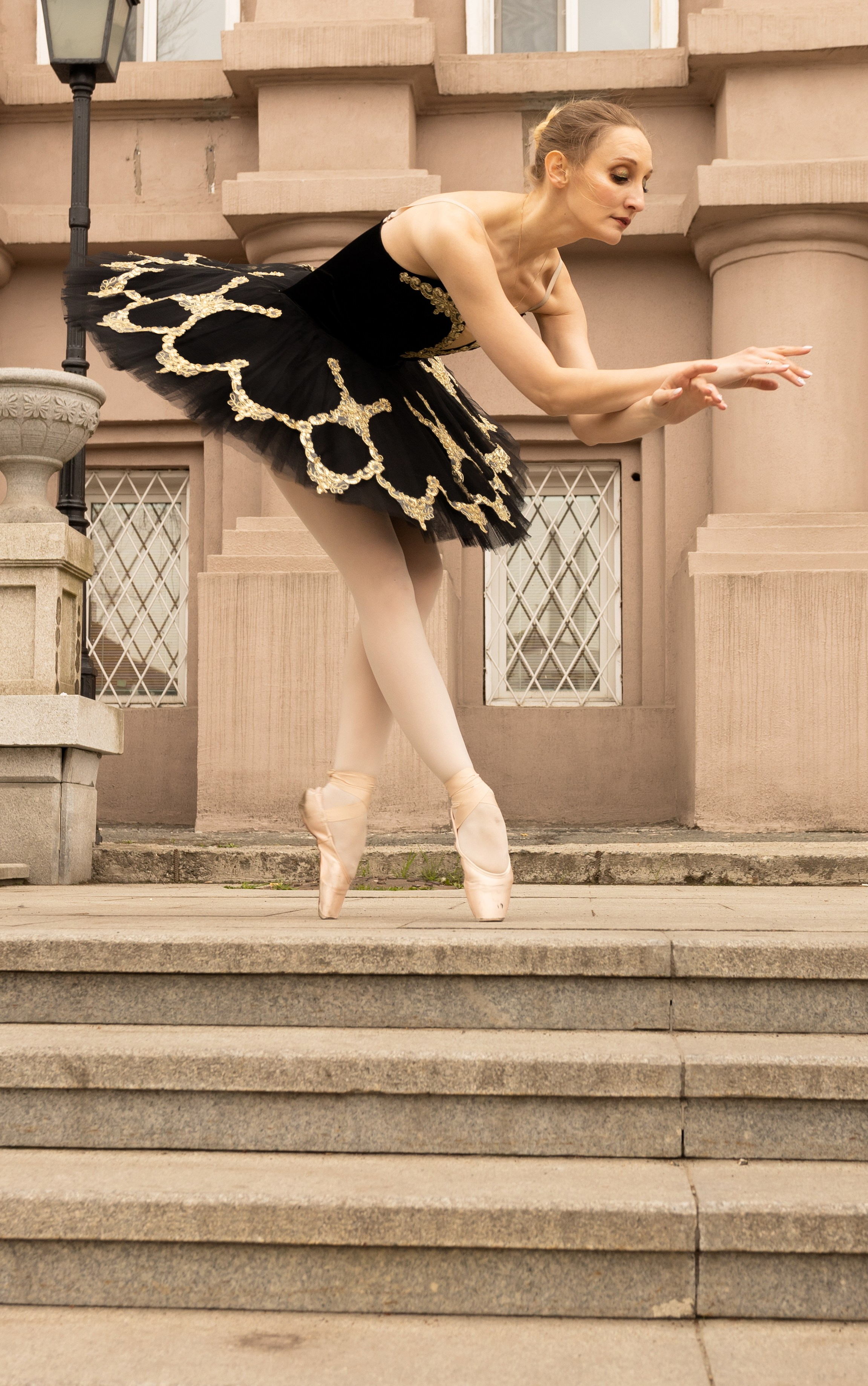 Балерина в городе. Фотограф Владивосток