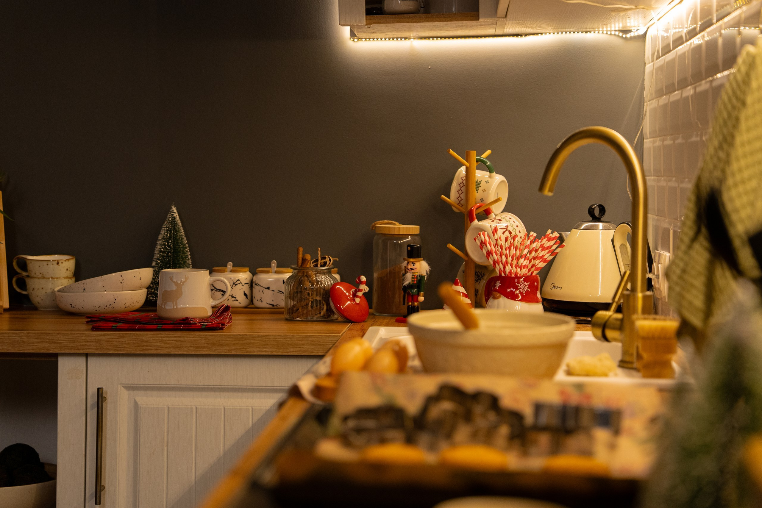 Фотостудия «LEONA» Зал «СКАНДИ». Детский и семейный фотограф в Ростове-на-Дону Светлана Коновалова