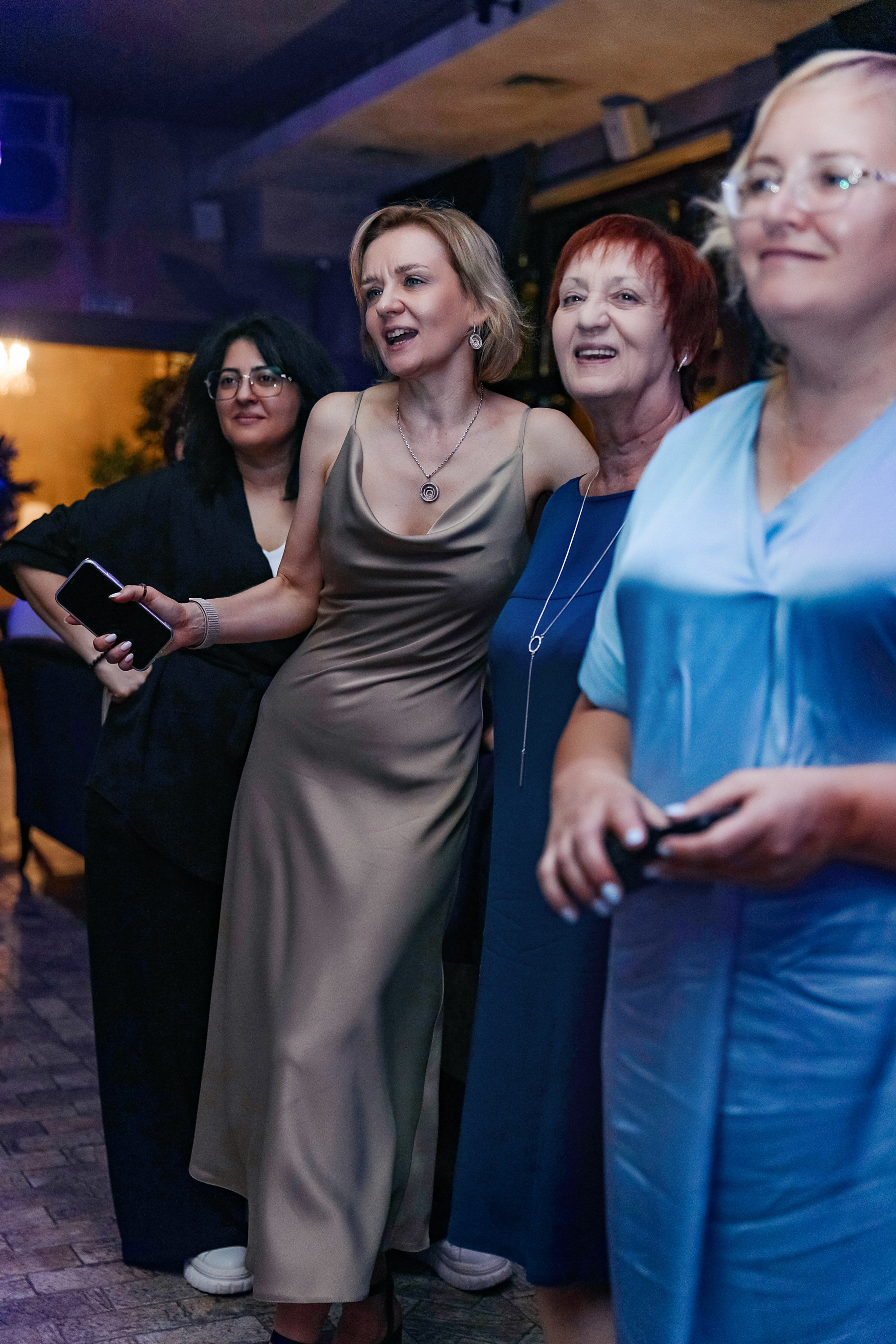 11 класс Гимназия 69. Фотограф и Видеограф в Краснодаре Юлия Солодченко