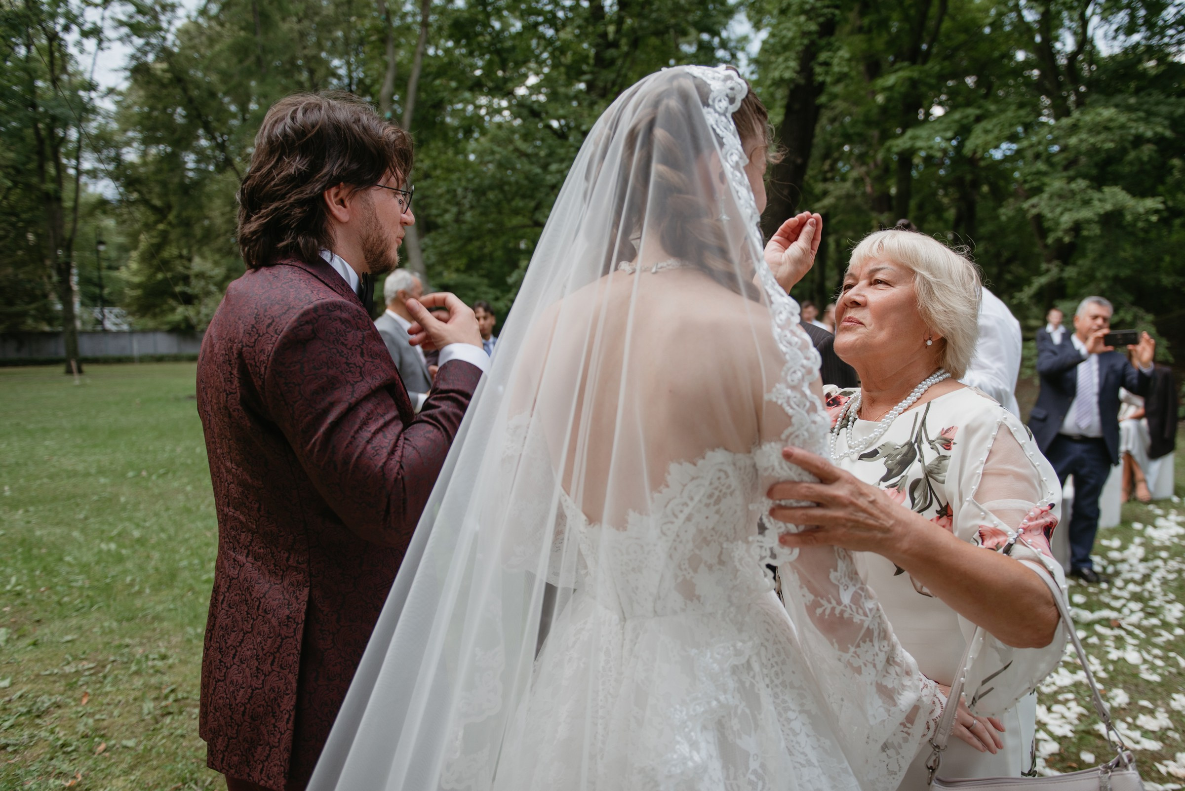 выездная регистрация в резиденции К2