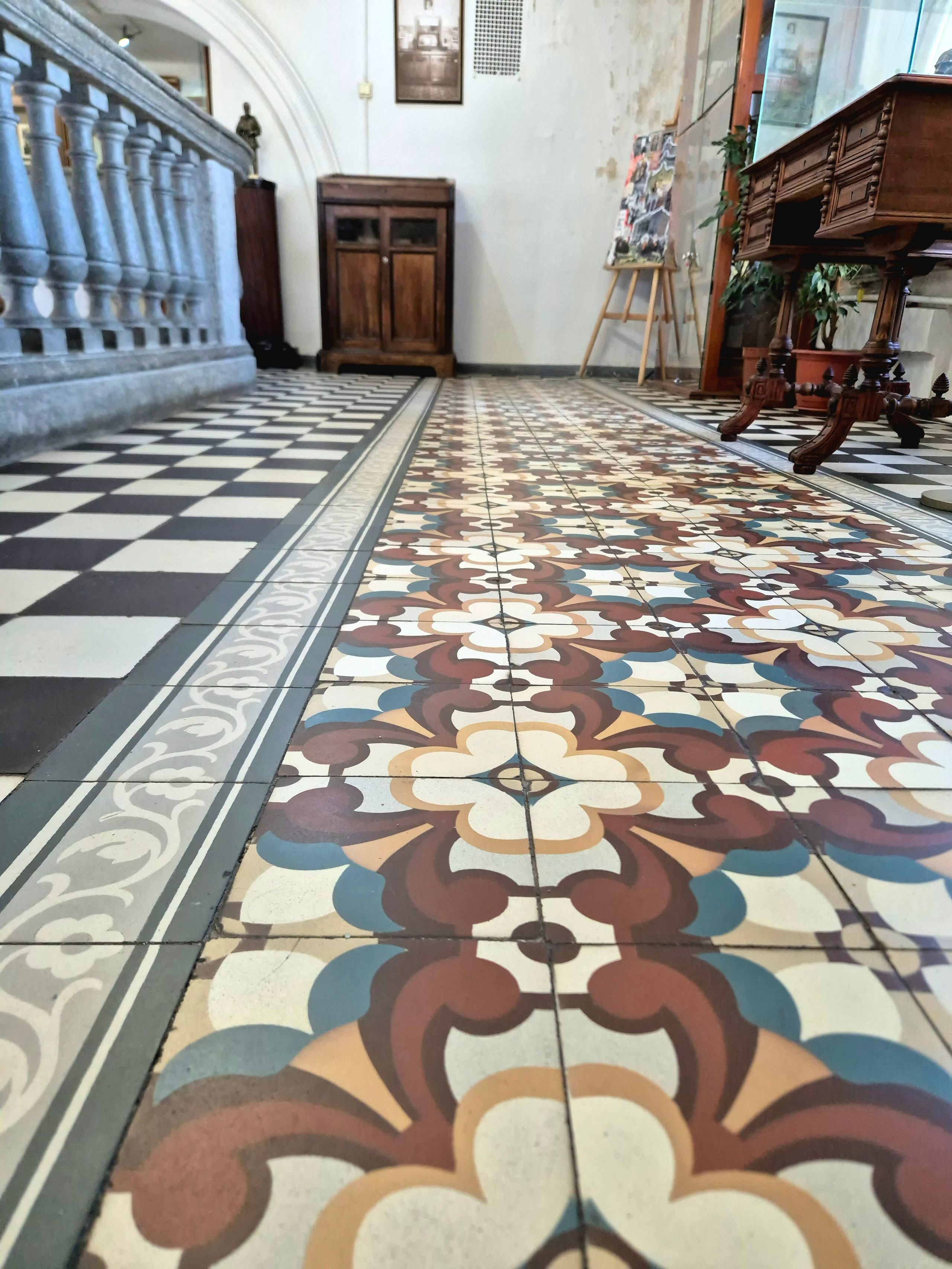 В музее несколько выставок, сохранившиеся интерьеры