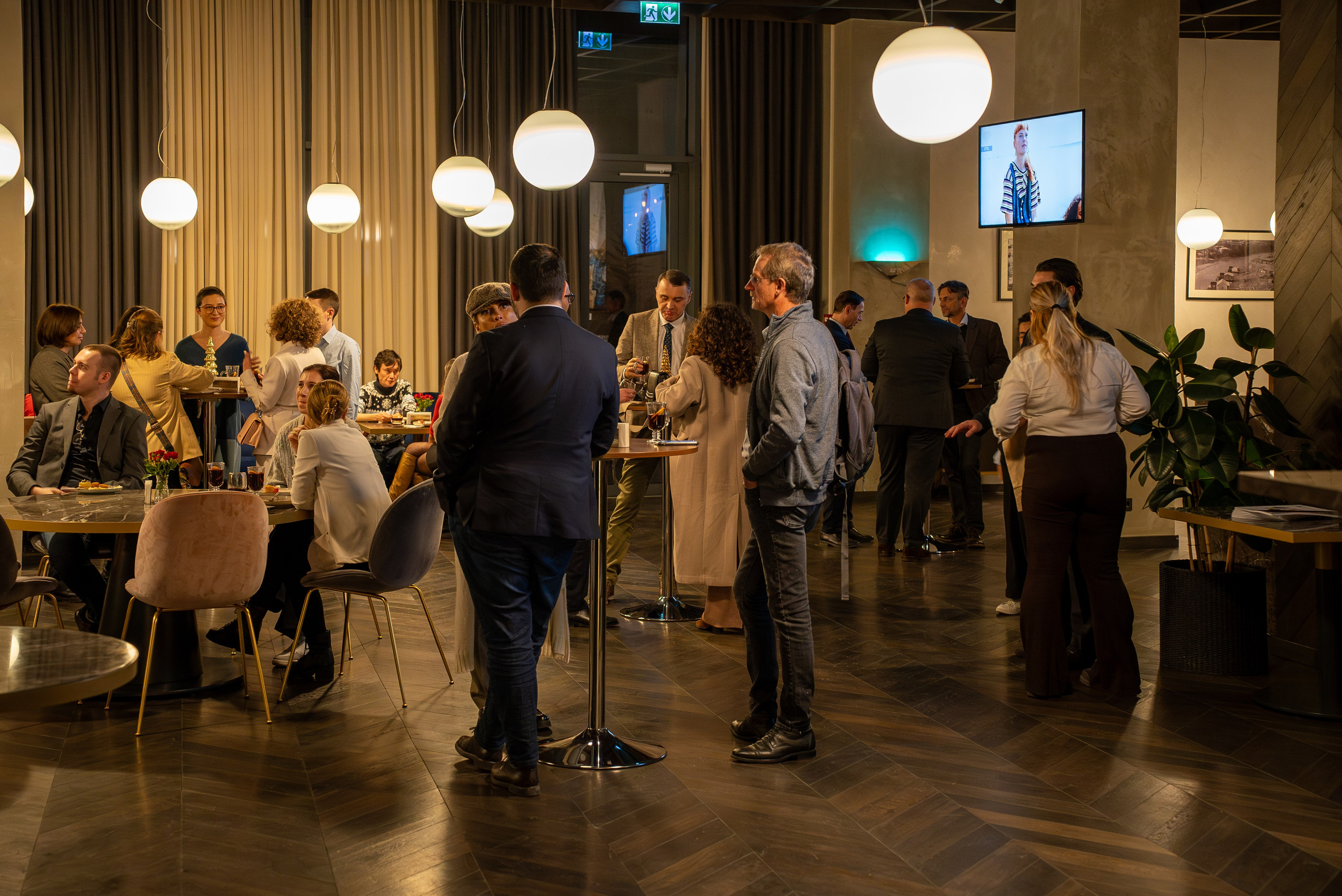 Фотосъёмка новогоднего корпоратива в СПБ Москве