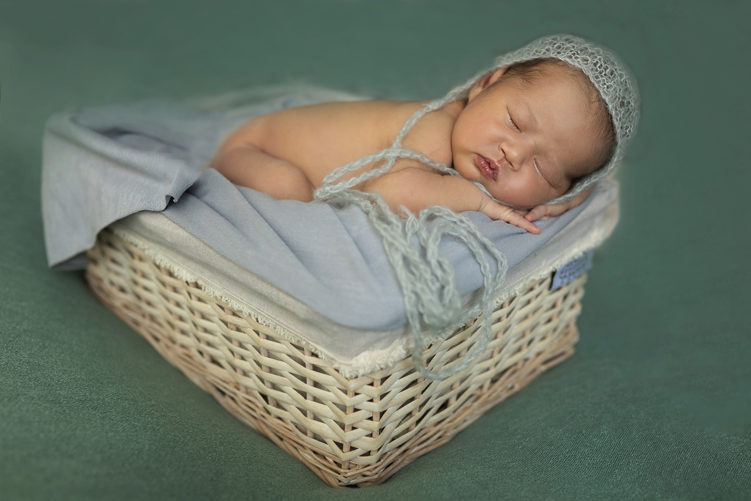 Тамарочка (11 дней). Съемка Таинств Крещения Венчания, детские и семейные съемки в Пензе